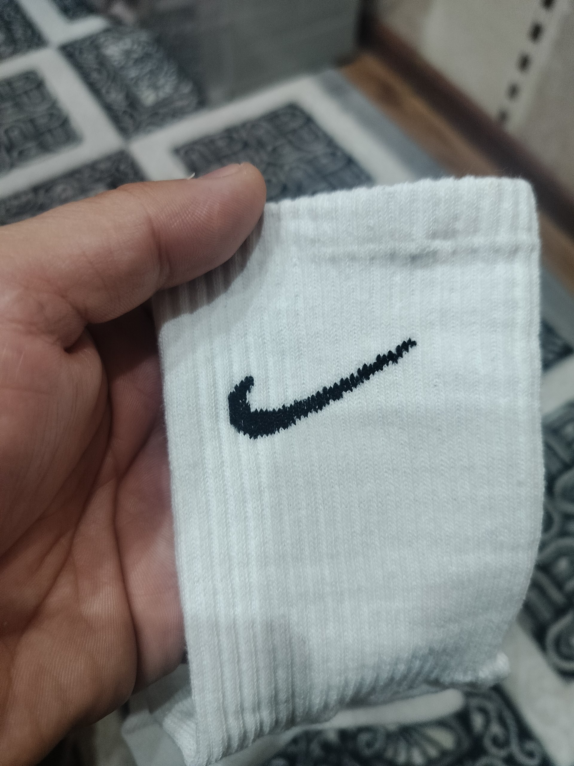 Erkaklar va ayollar sport paypog‘i, uzun paypoq paxtali, Nike paypoq, oq va qora paypoq