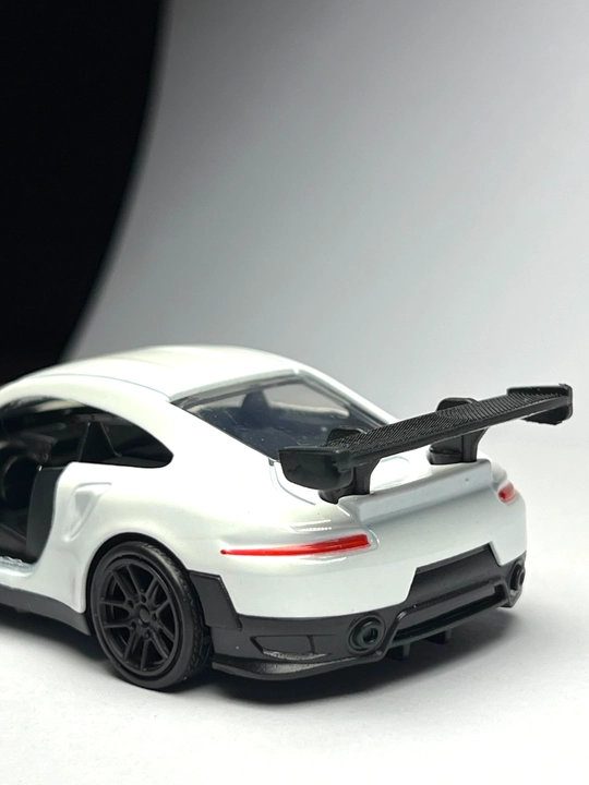 Игрушечная спортивная машина Porsche 911