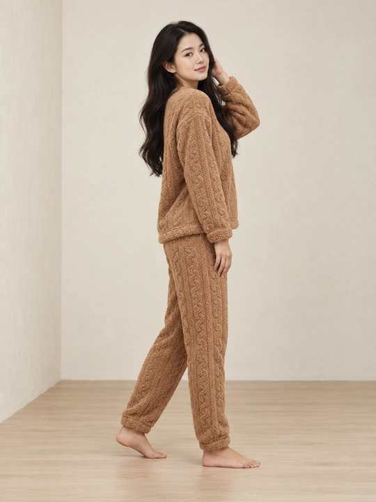Ayollar va qizlar uchun issiq qishki flizli pijama dvoyka, komplekt shim, triko, kofta