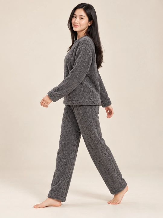 Ayollar va qizlar uchun issiq qishki flizli pijama dvoyka, komplekt shim, triko, kofta