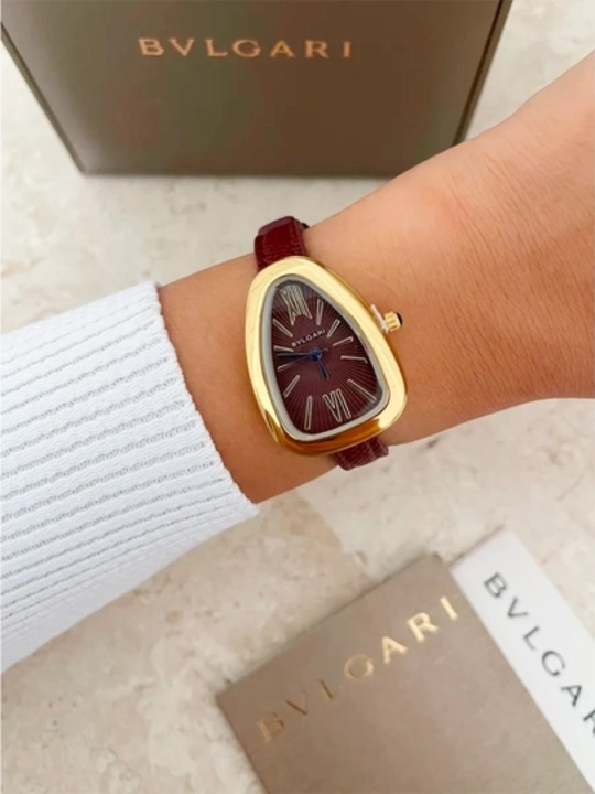 Женские часы, девушек, наручные часы, с кварцевым механизмом, BVLGARI, с кожаным ремешком