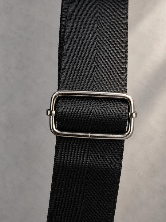 Erkaklar tabiiy charm yelkama sumkasi, 20×25 sm, 5 cho‘ntakli premium