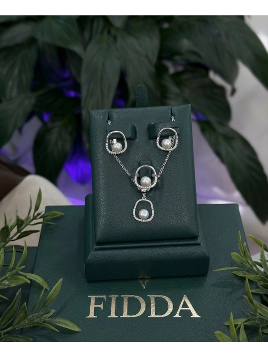 Комплект FIDDA из серебра 925-й пробы: кольцо, серьги и подвеска - 