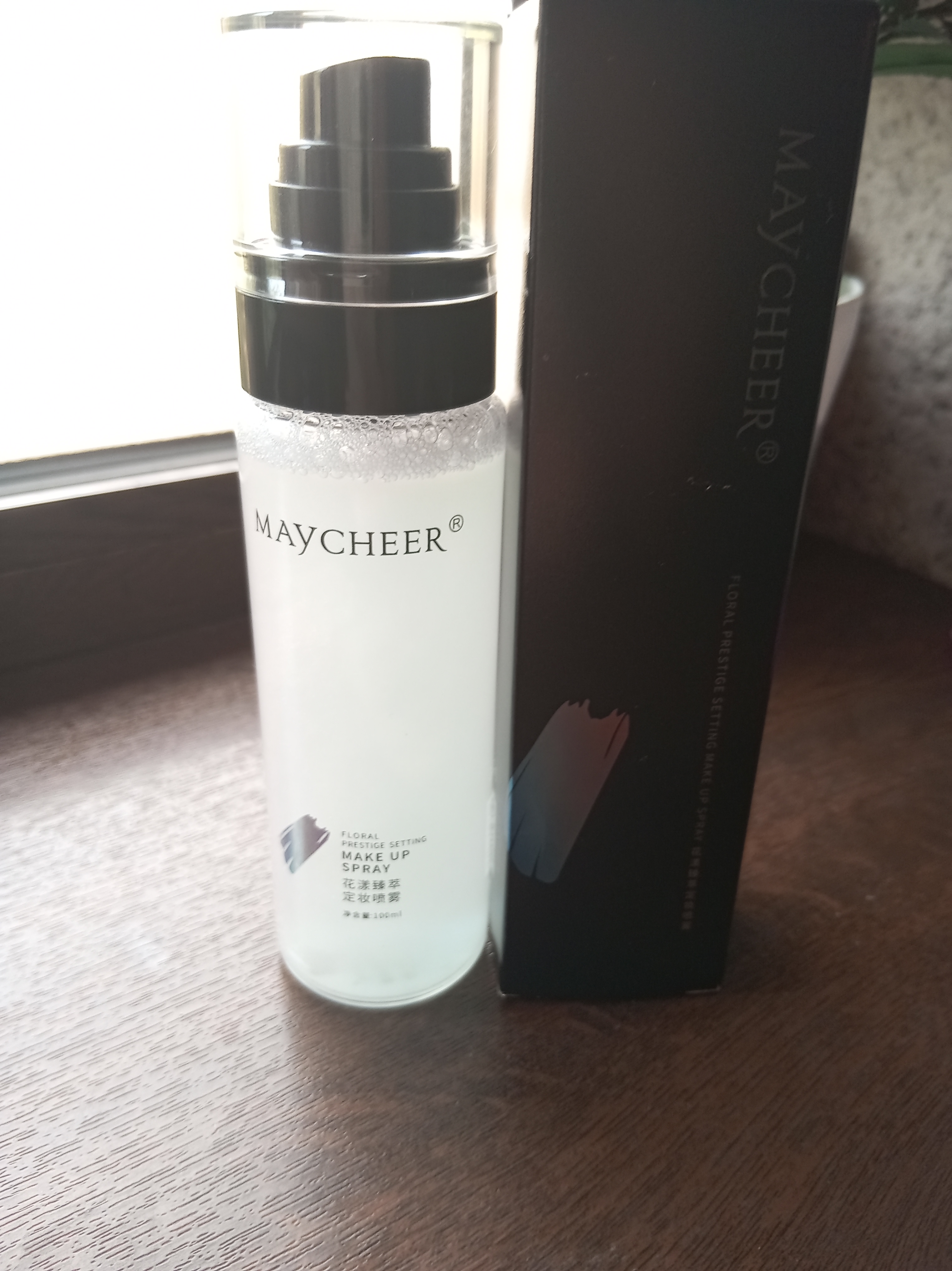 Mukammal pardoz uchun "Maycheer" fiksatsiyalovchi spreyi, 100 ml