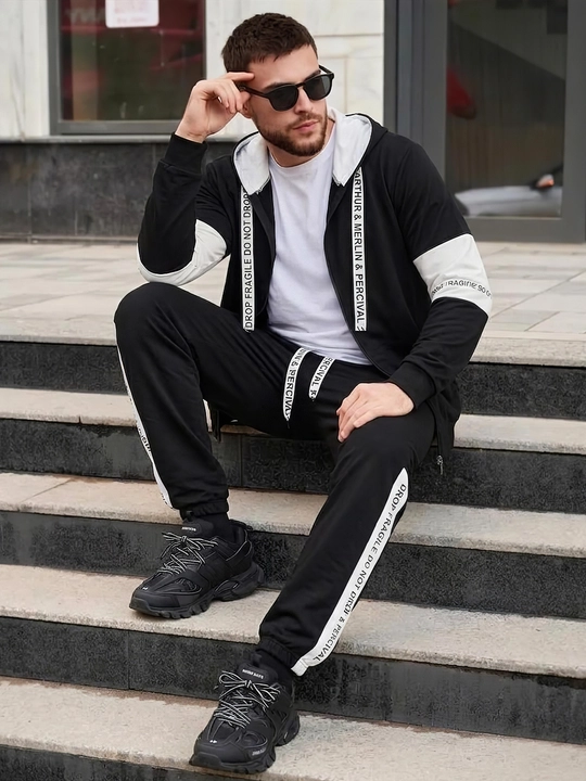 Sport kiyimlari erkaklar uchun. Dvoyka erkaklar uchun
