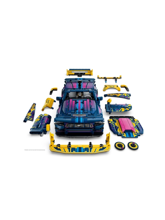 Конструктор LEGO Technic 42236 Тюнинг-гараж с автомобилем Ford Mustang GT
