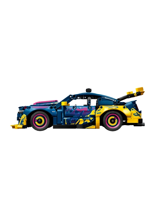 Конструктор LEGO Technic 42236 Тюнинг-гараж с автомобилем Ford Mustang GT