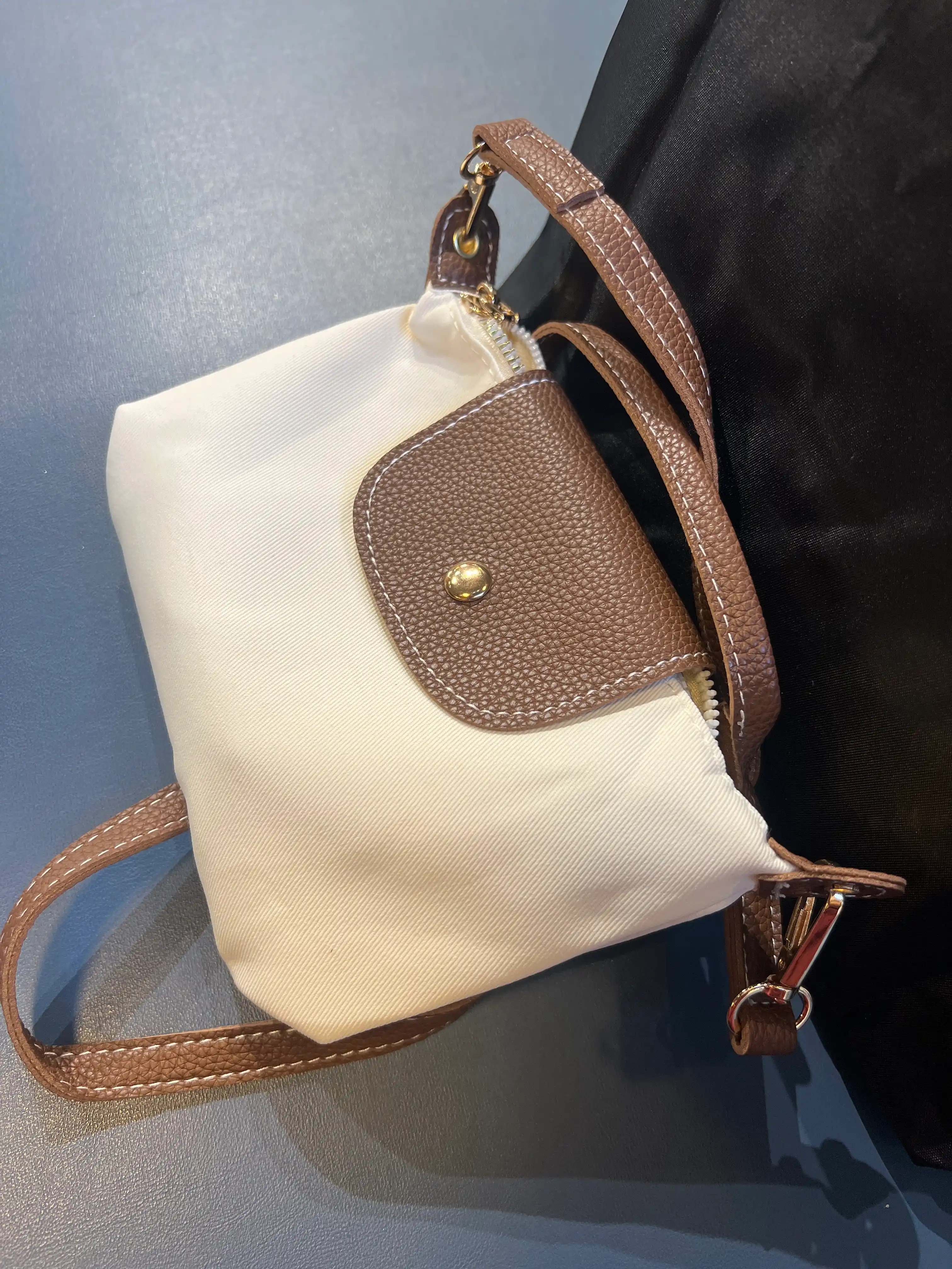 Sumka ayollar uchun, mini Longchamp uslubida, kichkina krossbodi sumka-kosmetichka