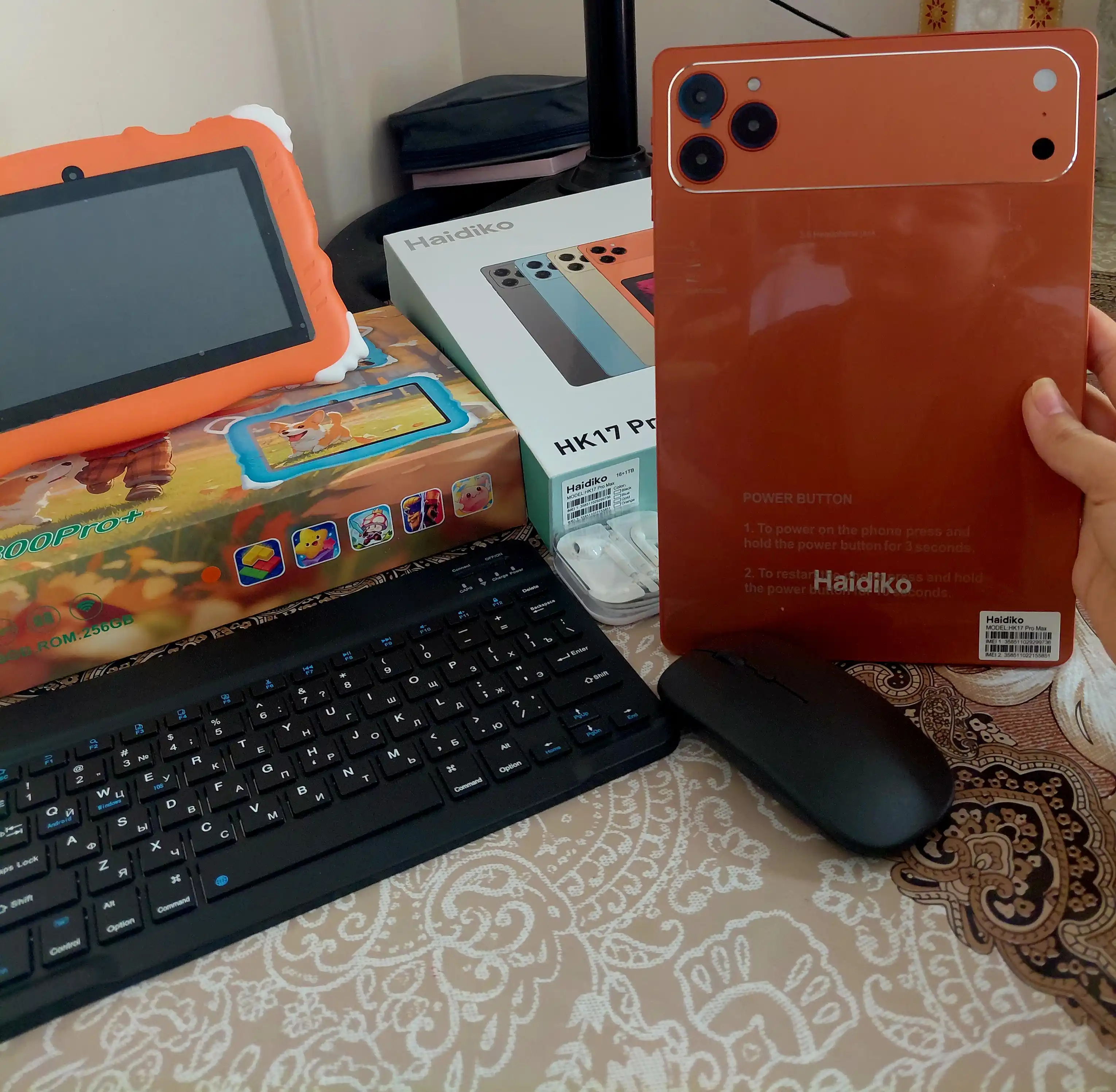 Планшет умный 17 Pro Max с металлическим корпусом Smart Android 15 UZIMEI клавиатура мышь