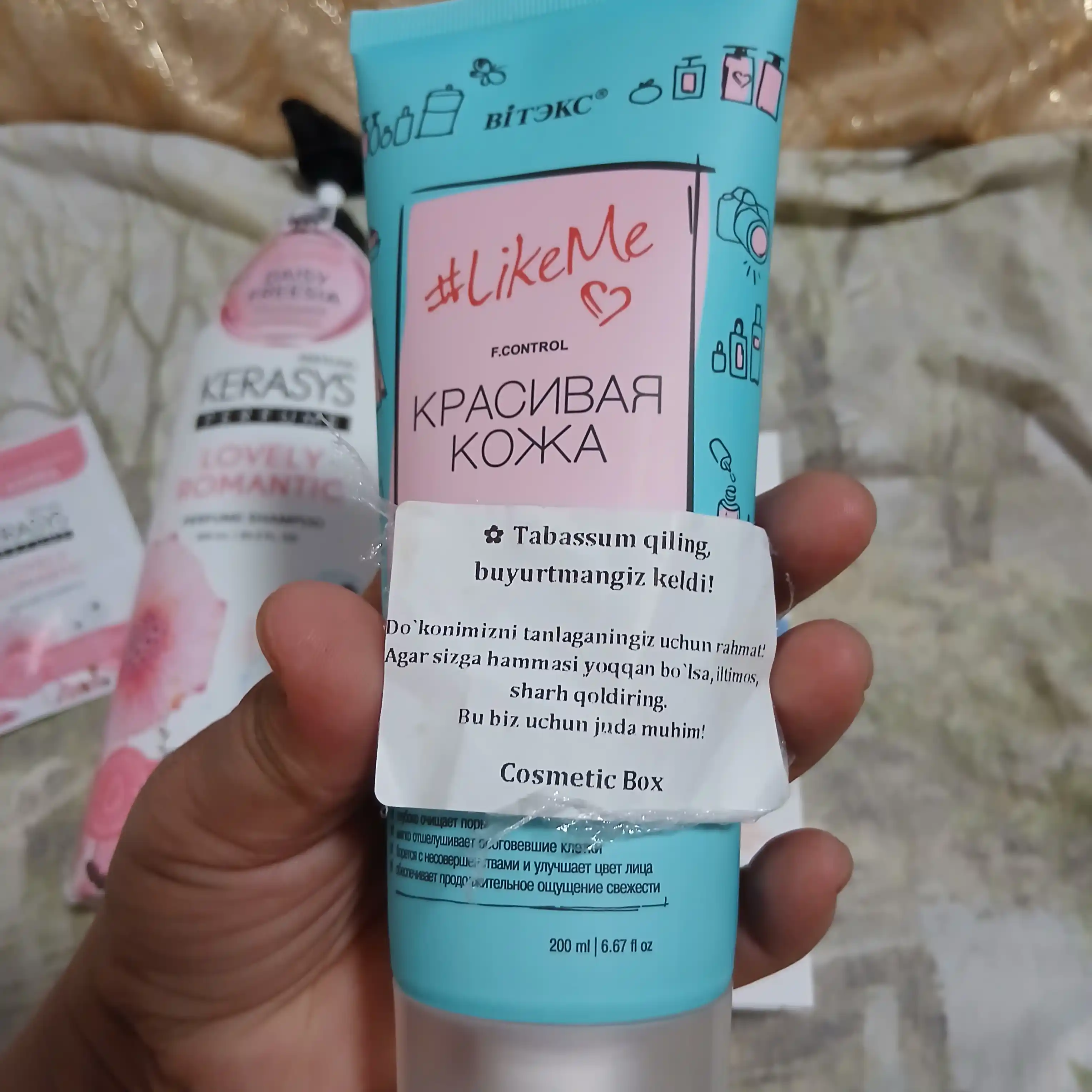 Ko'pik Витэкс LikeMe yuvish uchun, mikrosponjlar bilan, 200 ml