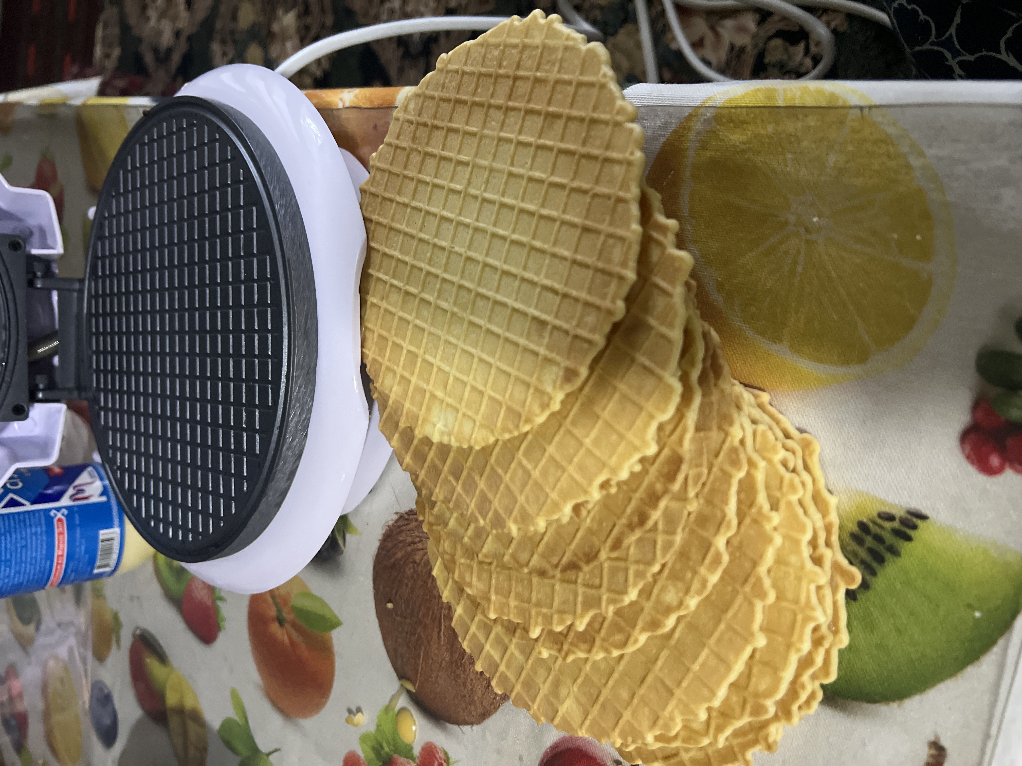ORVICA ORM-8833 vafelnitsa