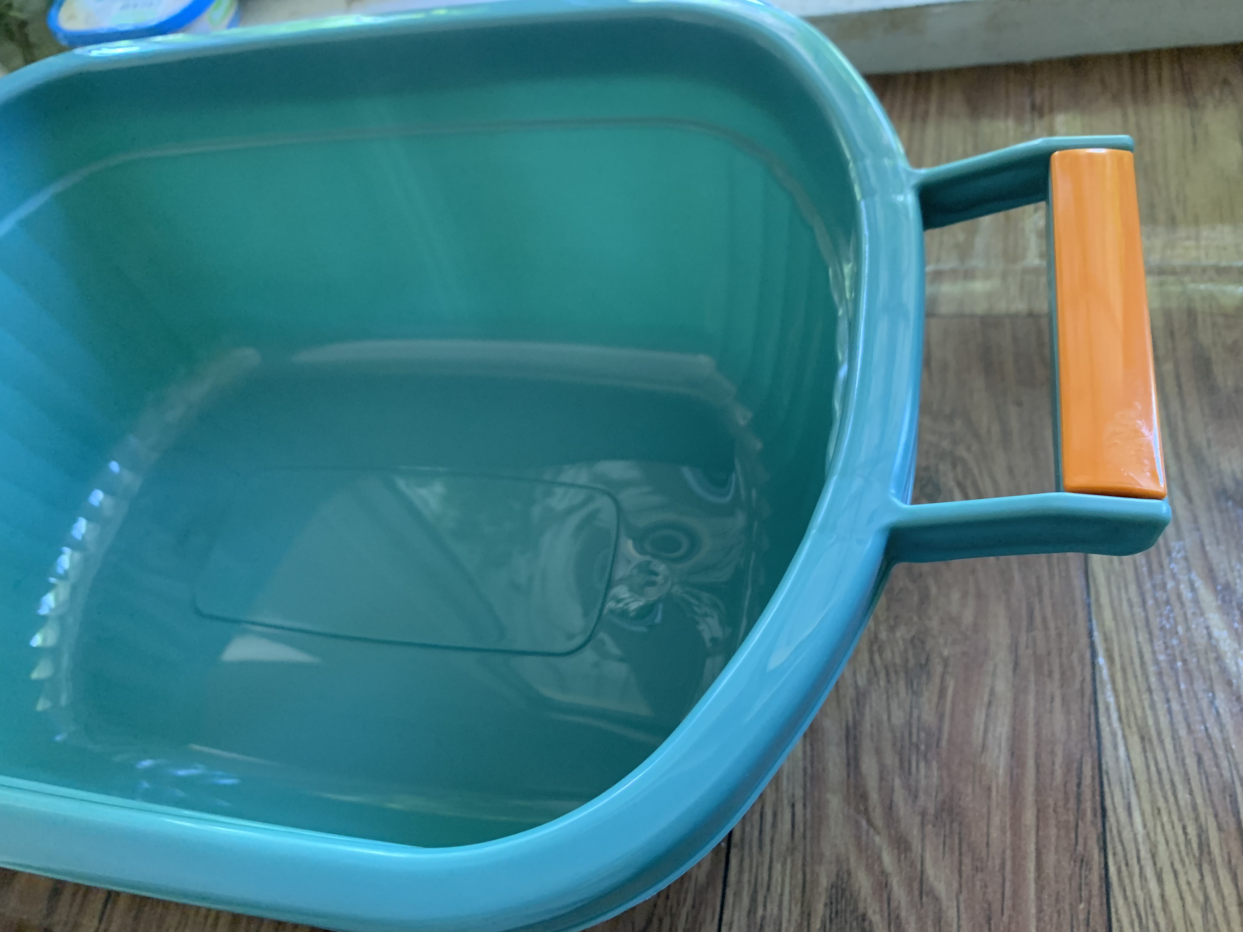 Toʻrtburchak mustahkam tog‘ora “FERROX”, 15-200 litr