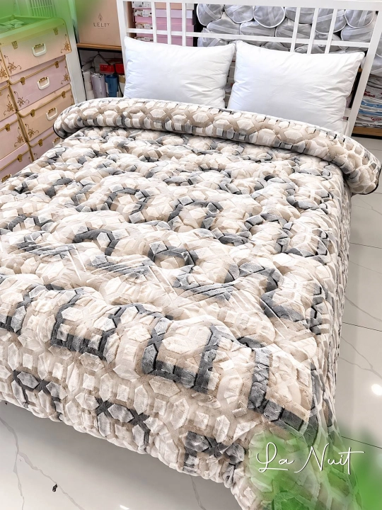 Mex ko'rpa La Nuit 2-kishilik, qalin adyol, naqshli va leopard printli