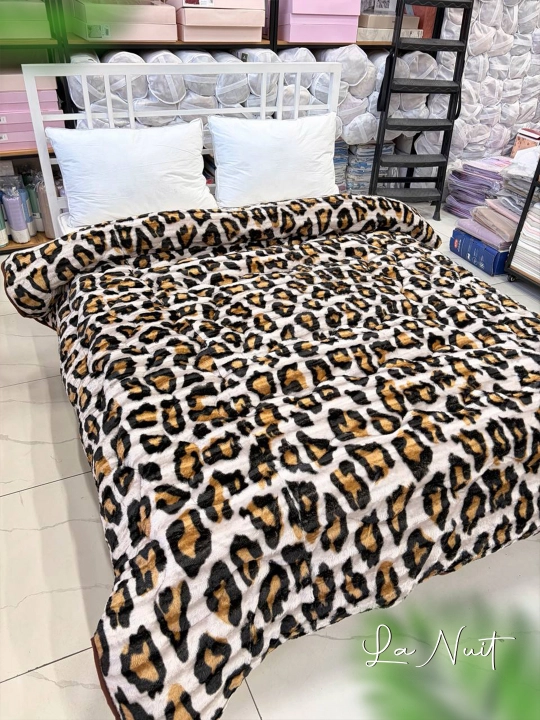 Mex ko'rpa La Nuit 2-kishilik, qalin adyol, naqshli va leopard printli