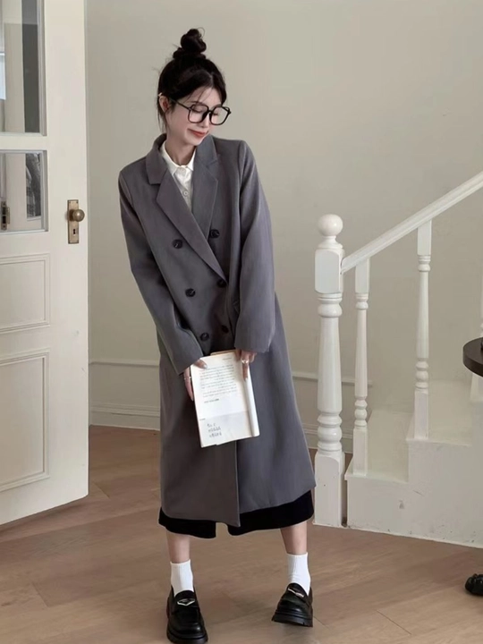 Женский пиджак oversize — не плотная, подходит для тёплых дней осени и весны - 