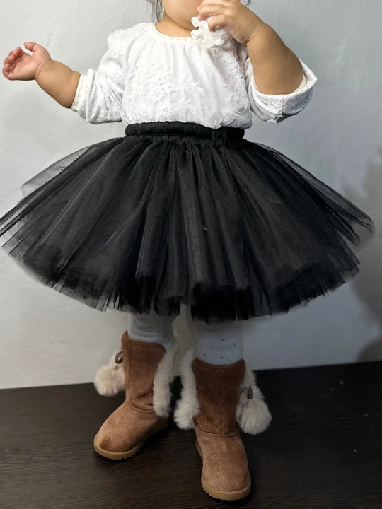 9 oylik-3 yoshli qizlar yubkasi  Minnie pomponli va applikatsiyali Fatin bolalar yubkasi