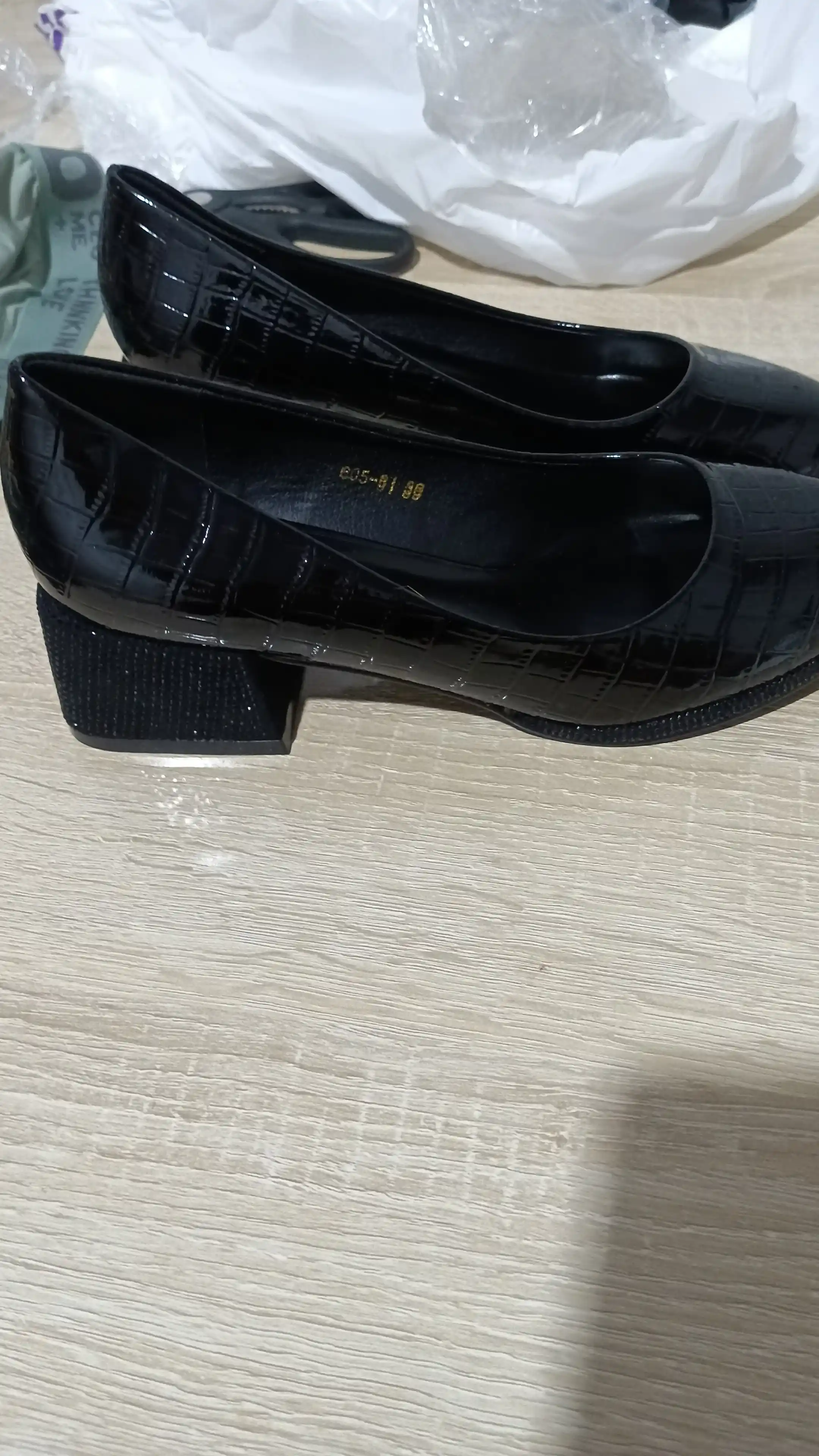 Женские современные классические туфли 36-40