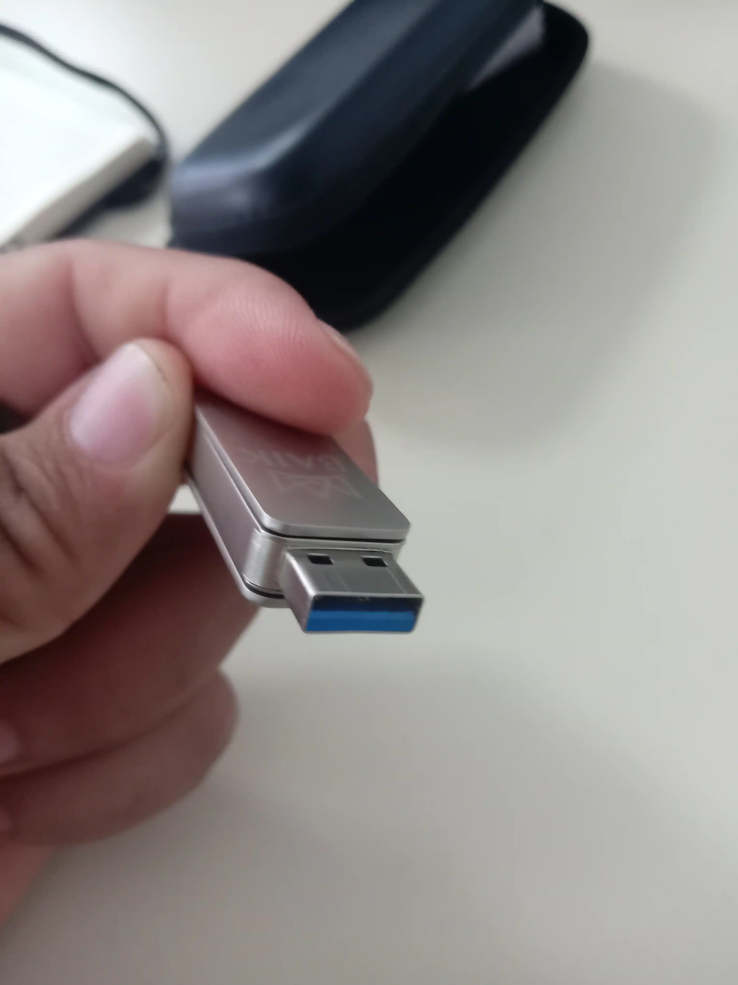 BAIK Token elektron raqamli imzo (ERI) uchun sertifikatlangan elektron USB kalit