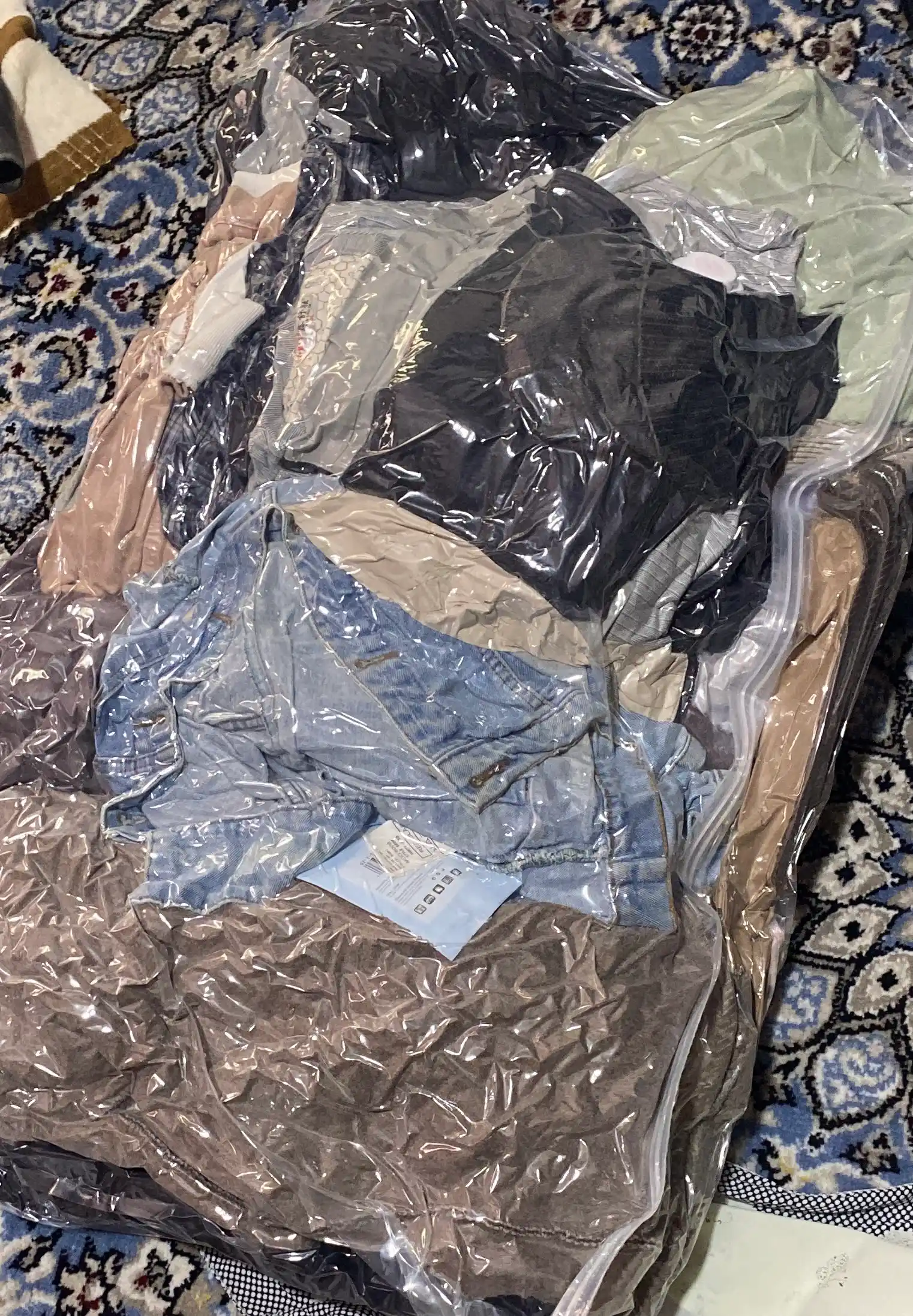 Vakuum paket, kiyim uchun paket, vakuumli saqlash paketi, kiyim saqlash paketi