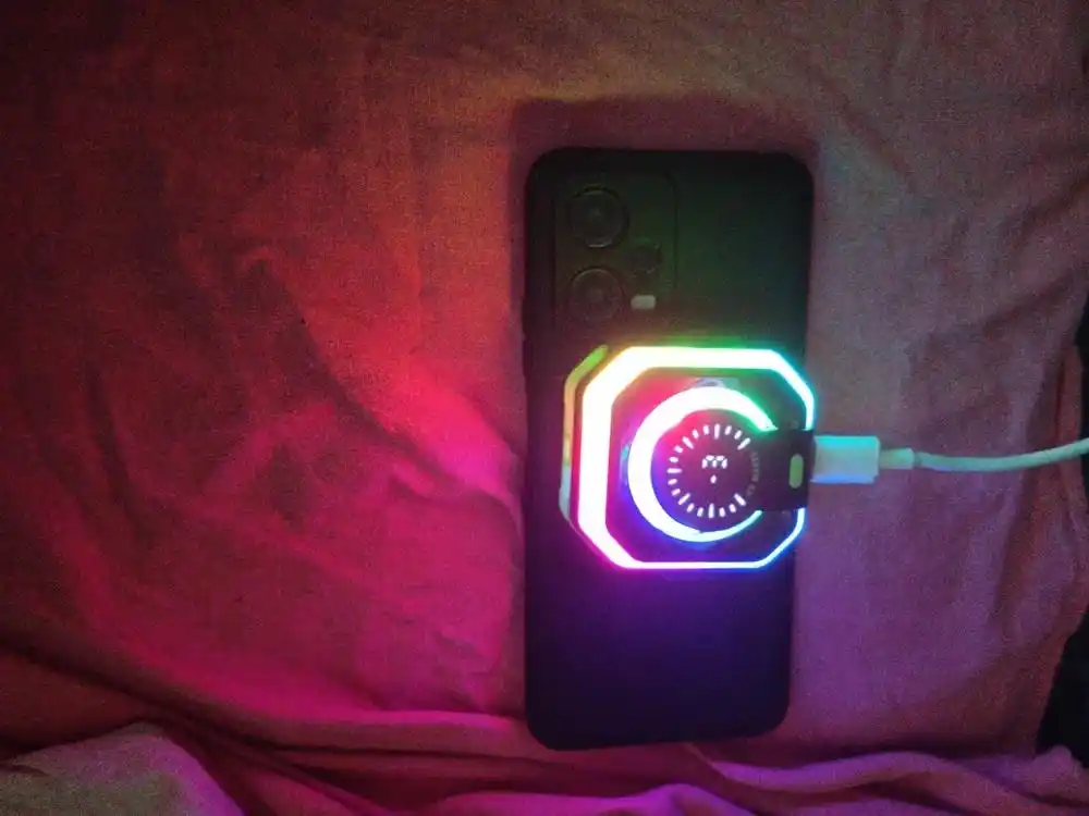 Кулер для телефона магнитный с RGB подсветкой, охладитель смартфона Android, для PUBG игр