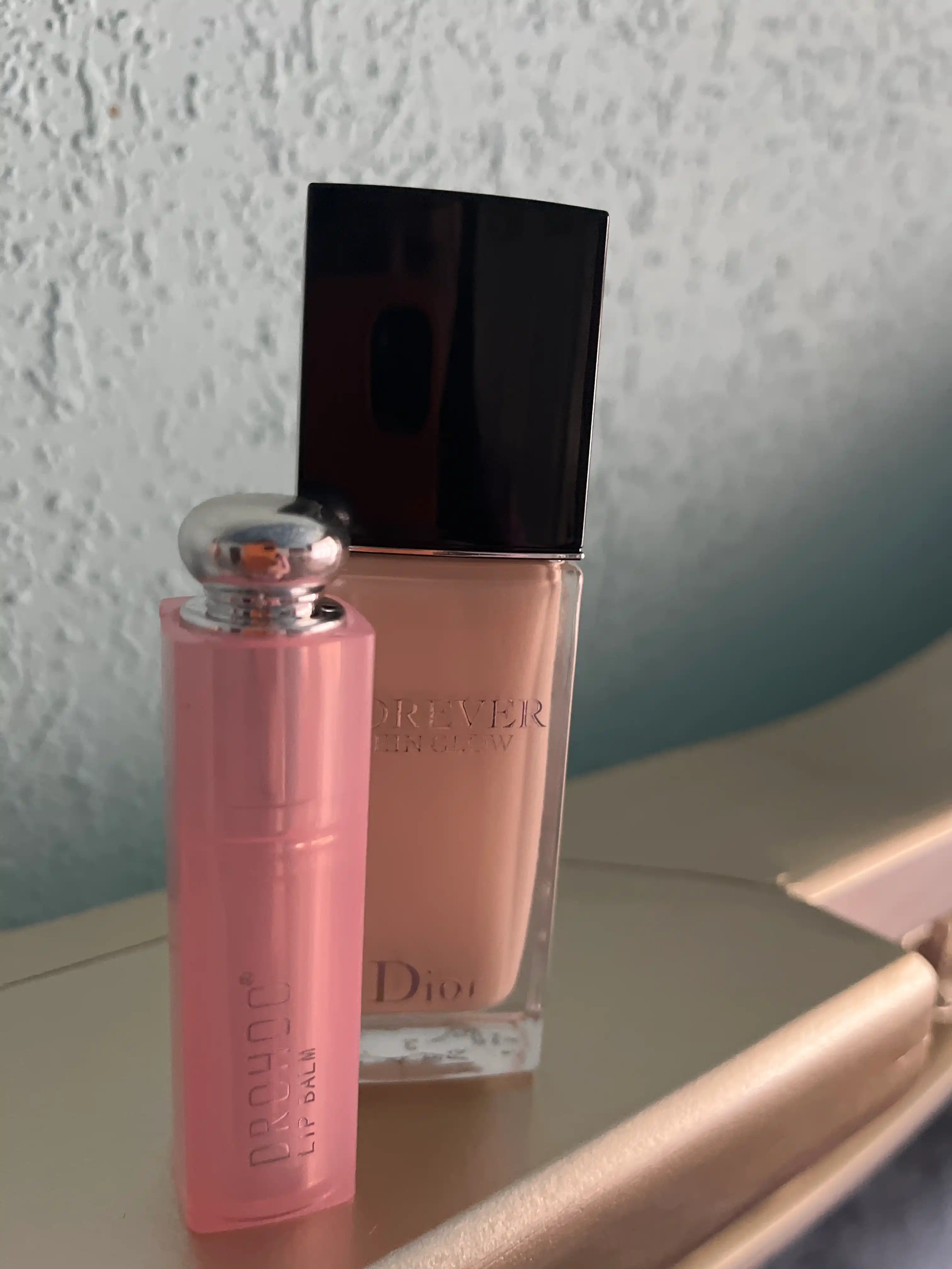 Tonal krem Dior Forever Skin Glow Foundation SPF 20/PA+++, ton: ON, 0,5N