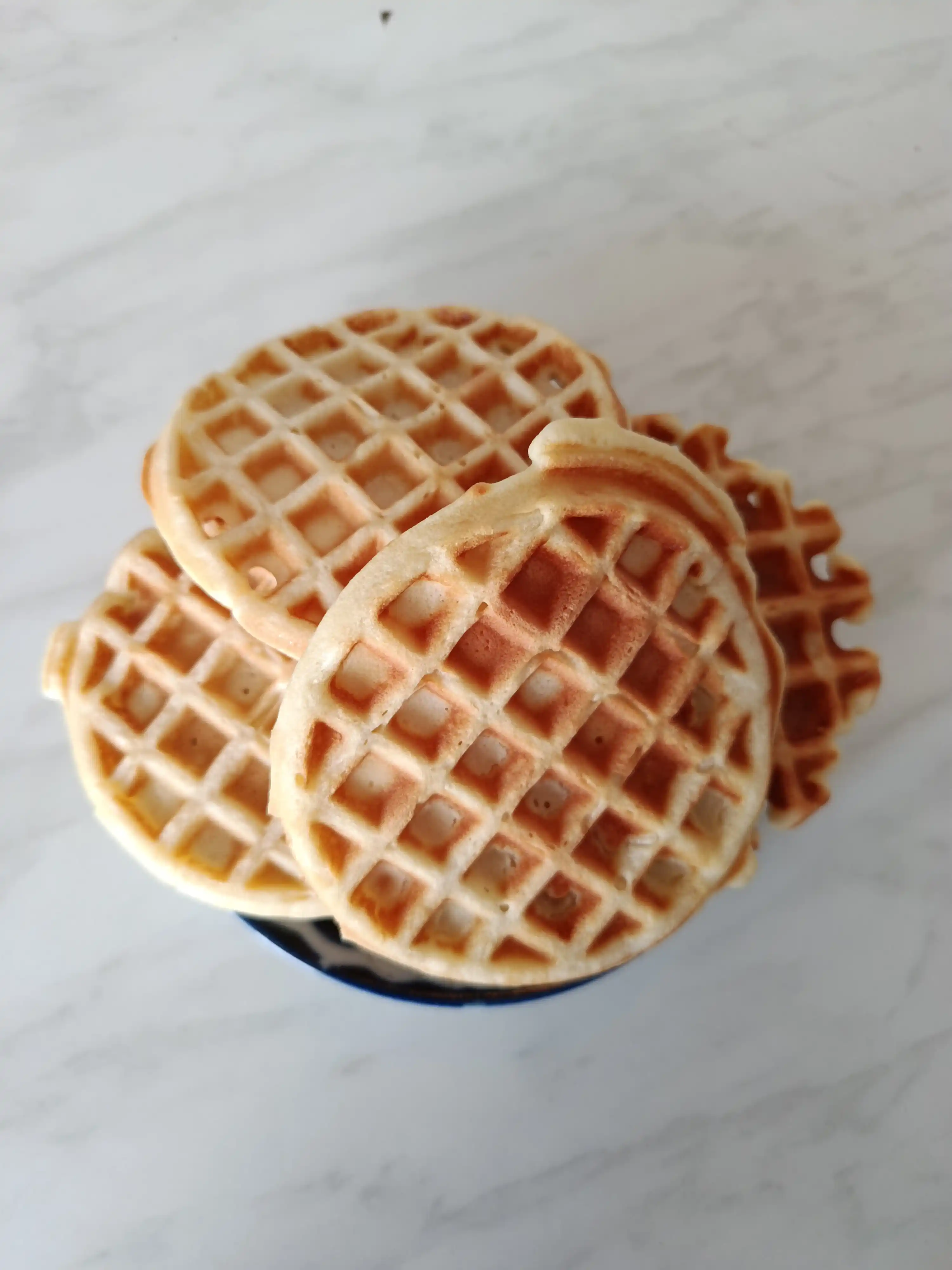 Mini vafelnitsa, Vena va Belgiya vafellari uchun, antiprigar qoplama bilan
