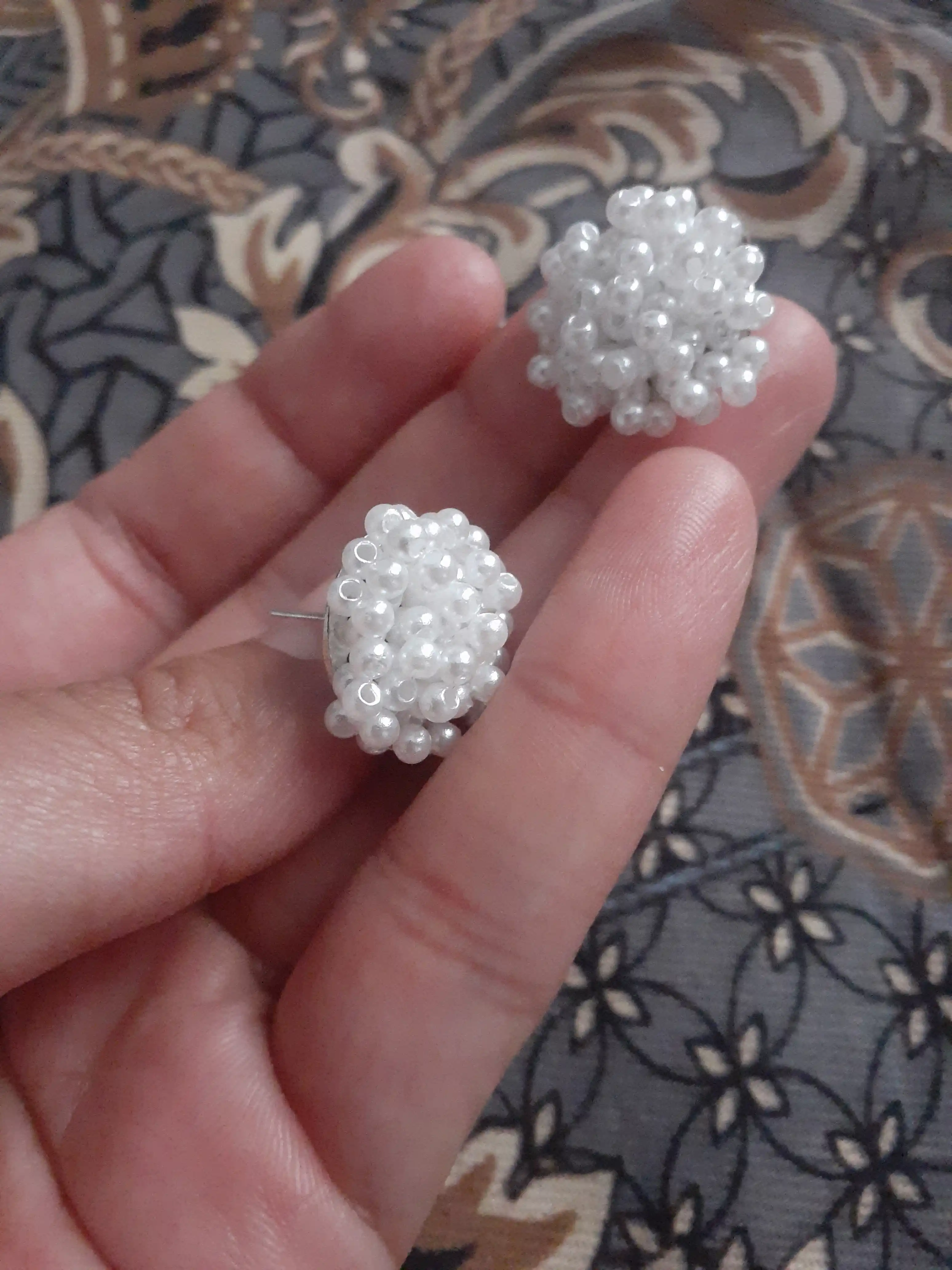Серьги для женщин