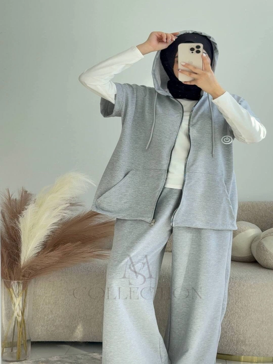 Ayollar uchun 3 qismli sportivka, sport kostyumi, standart 44–50