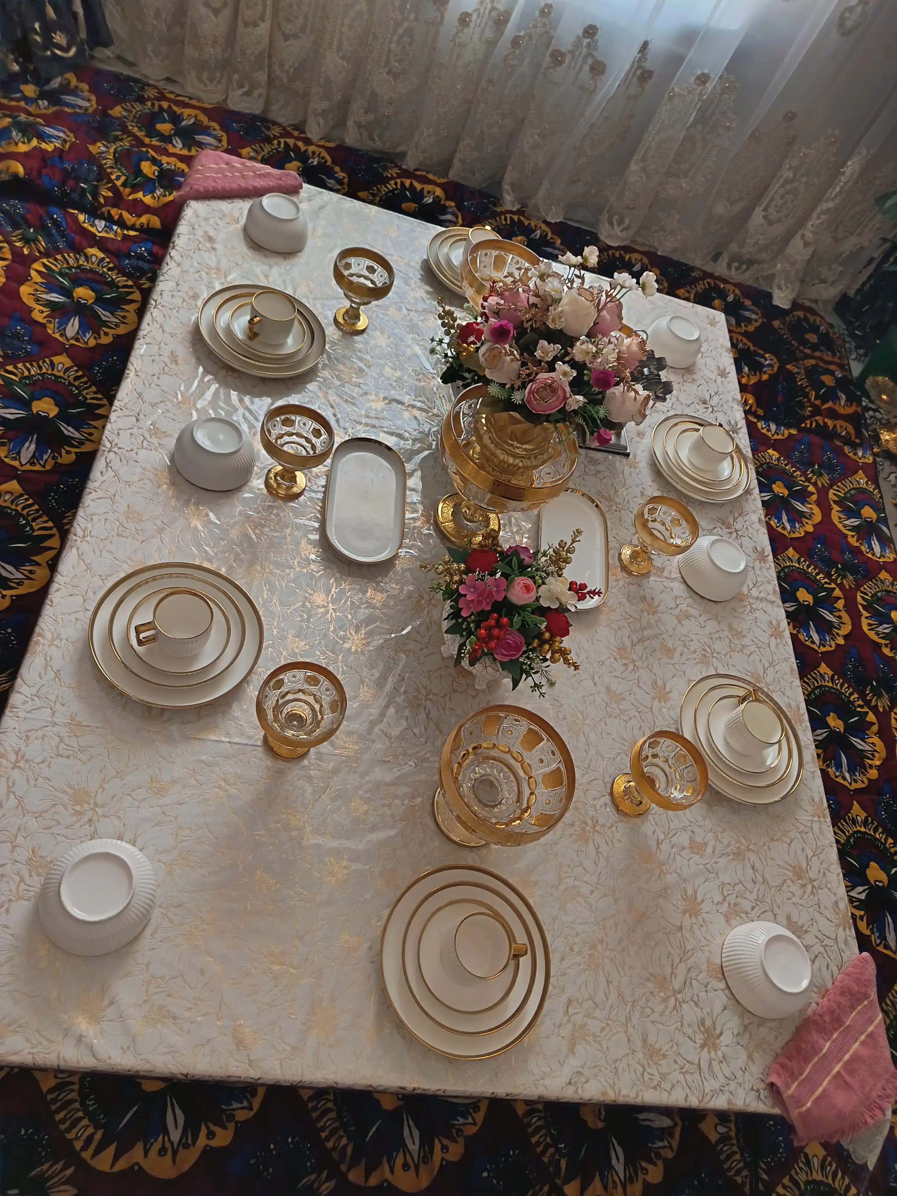 Oshxona chinni idishlari, 6 kishilik