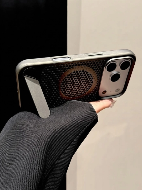 IPhone 15, 16, 17, Air, Pro, Pro Max, Plus uchun himoya g‘ilofi