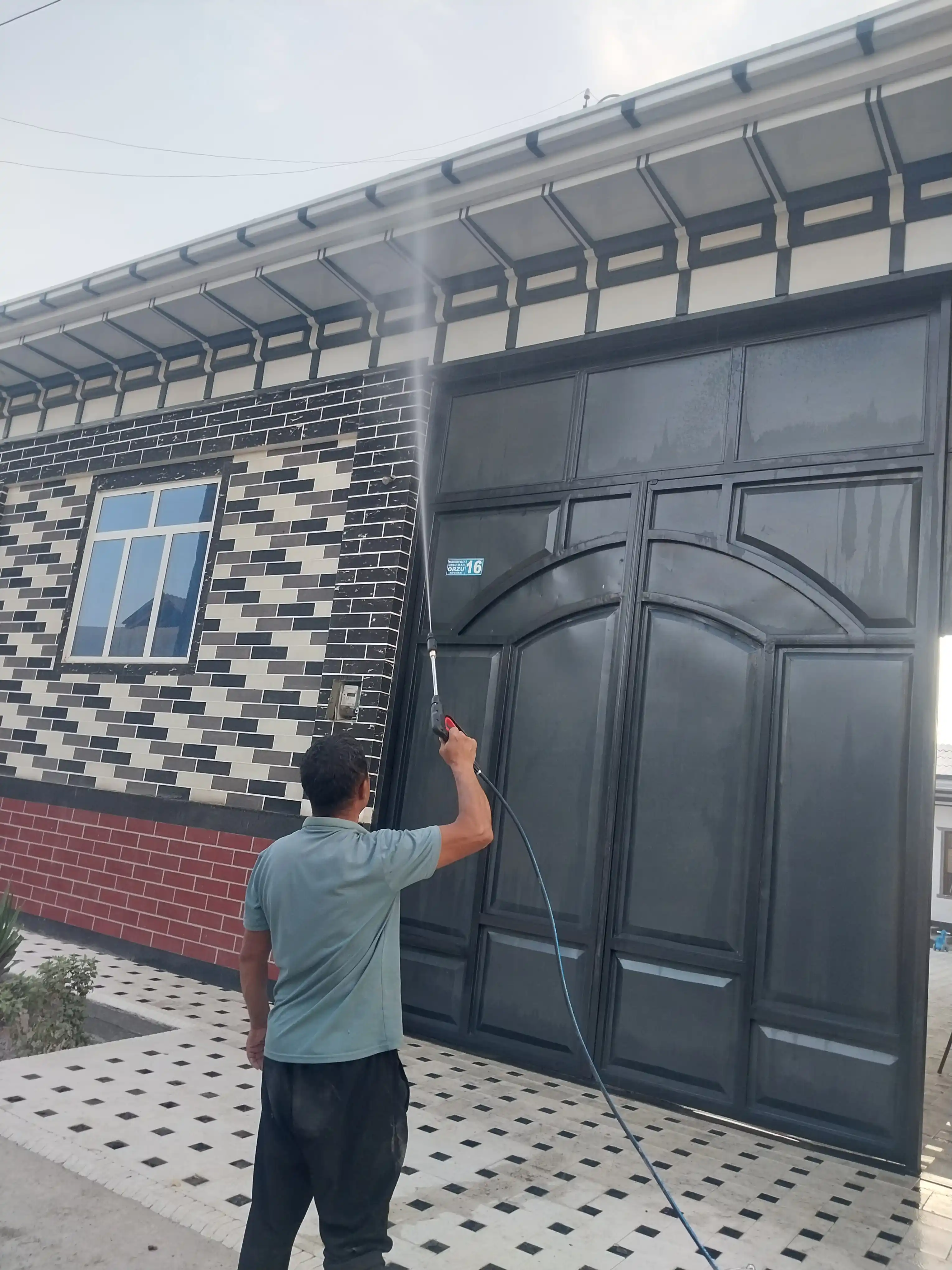 KARCHER, M5, M4,M3, M18, ZM8, L9, K9 yuqori bosimli yuvish moslamasi