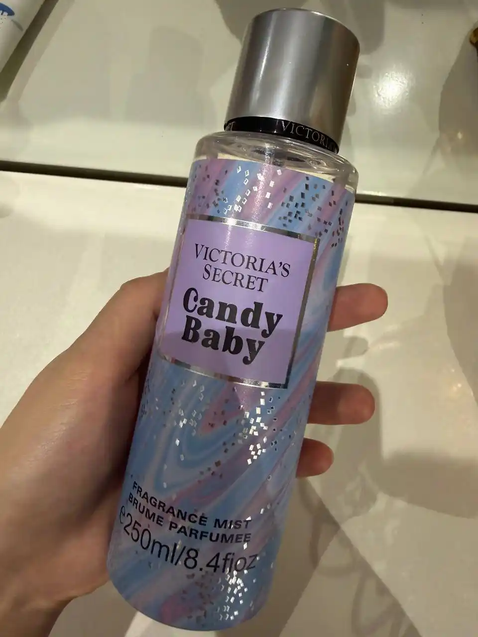 Victoria’s Secret Candy Baby — ароматный спрей для тела 