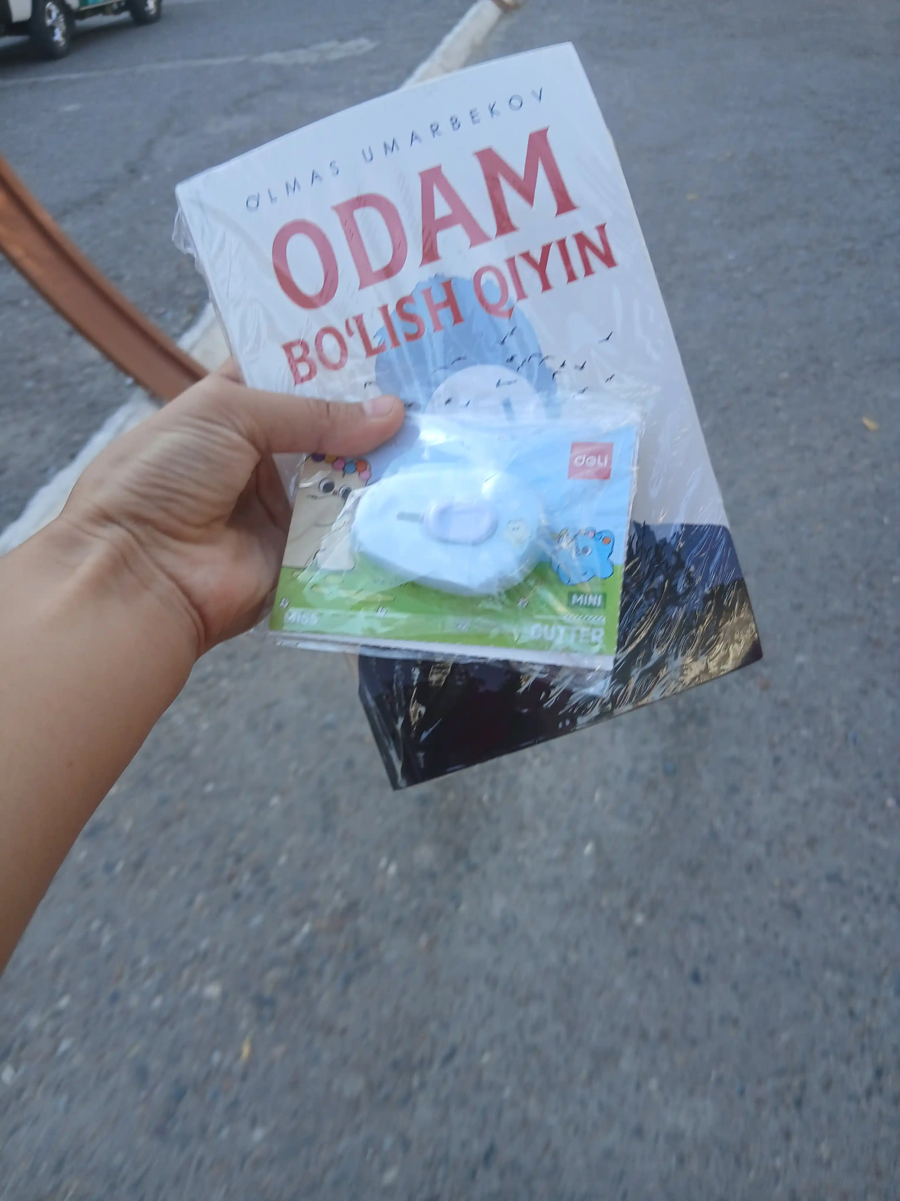 Нож канцелярский 9мм EM155 Deli по 2 штук