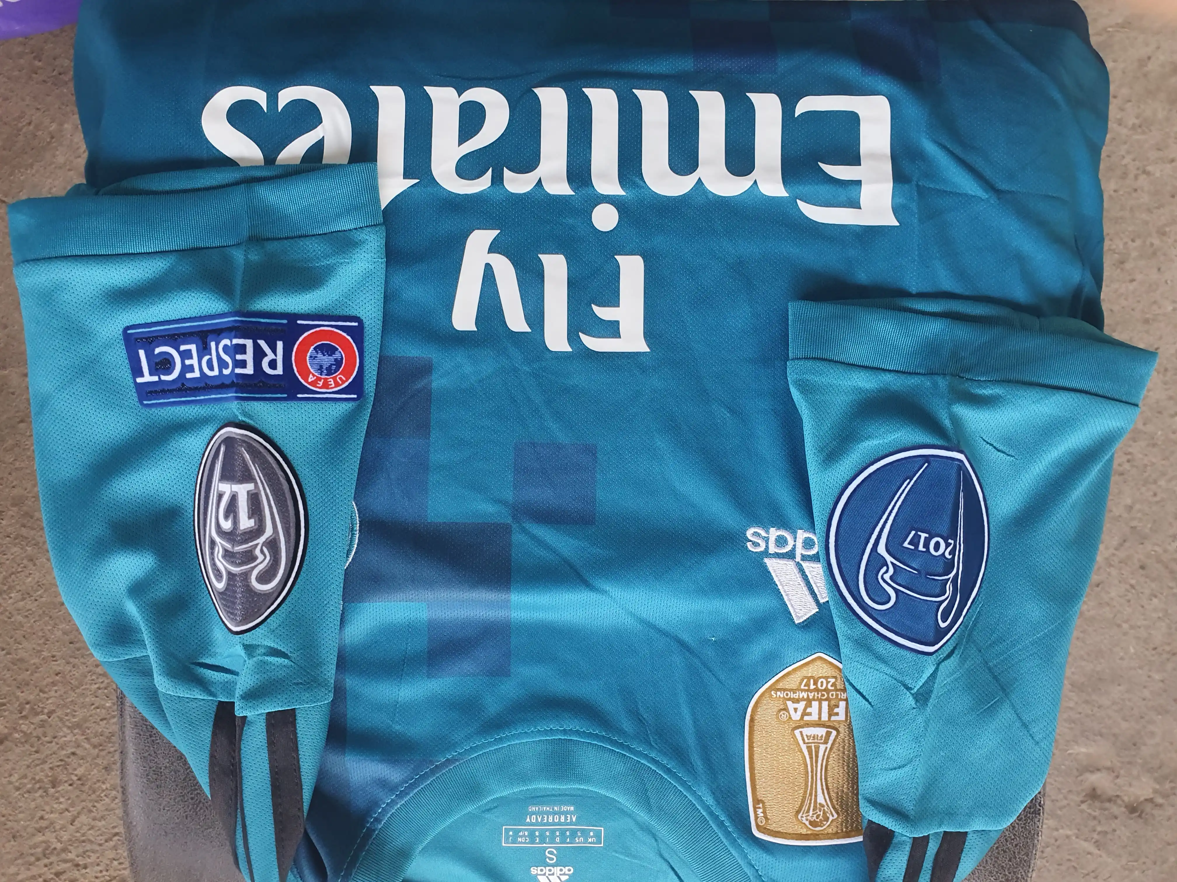Realmadrid futbol forma retro va yangi mavsum