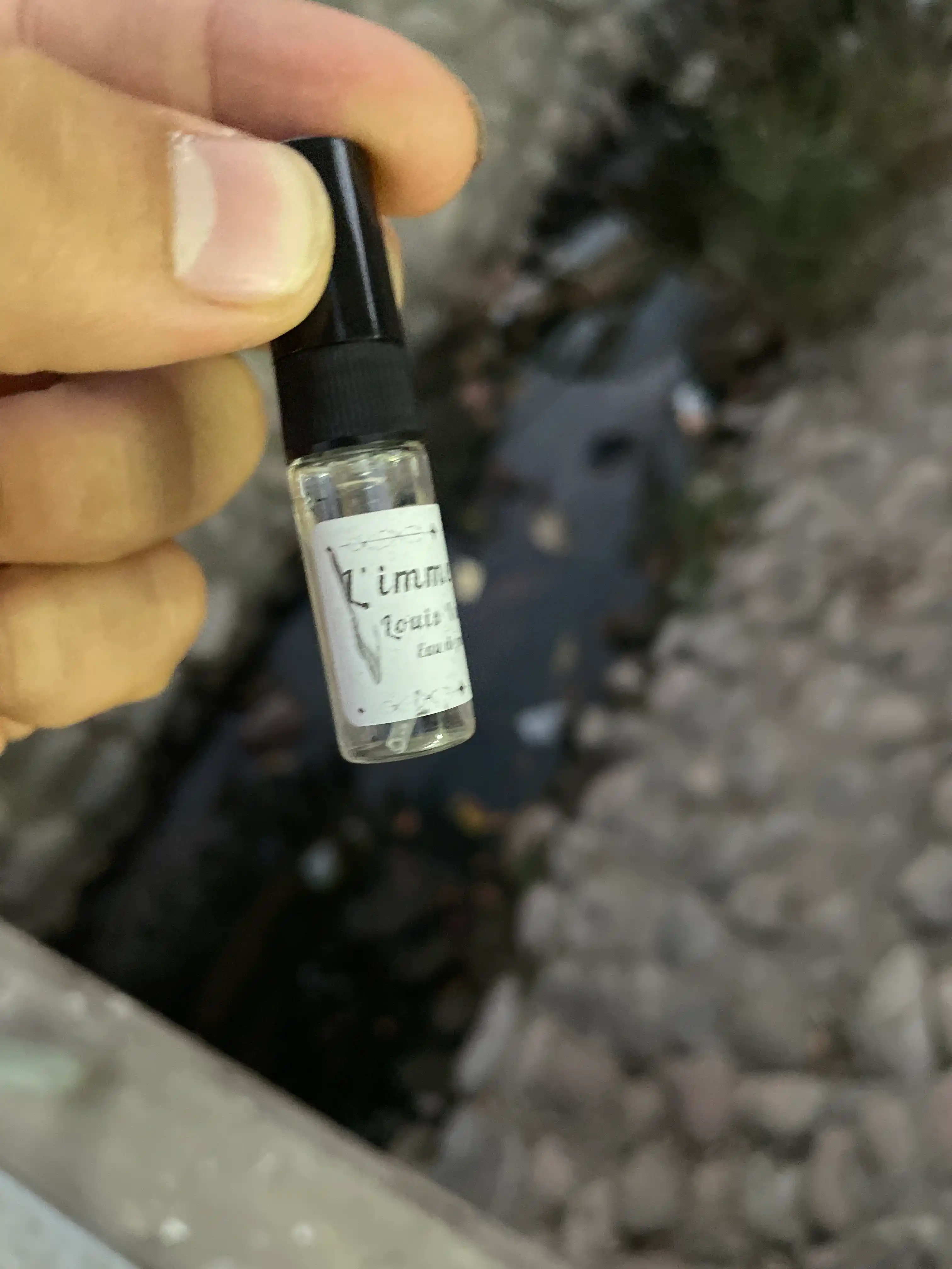 Limmensite LV — ароматный парфюм для мужчин и женщин