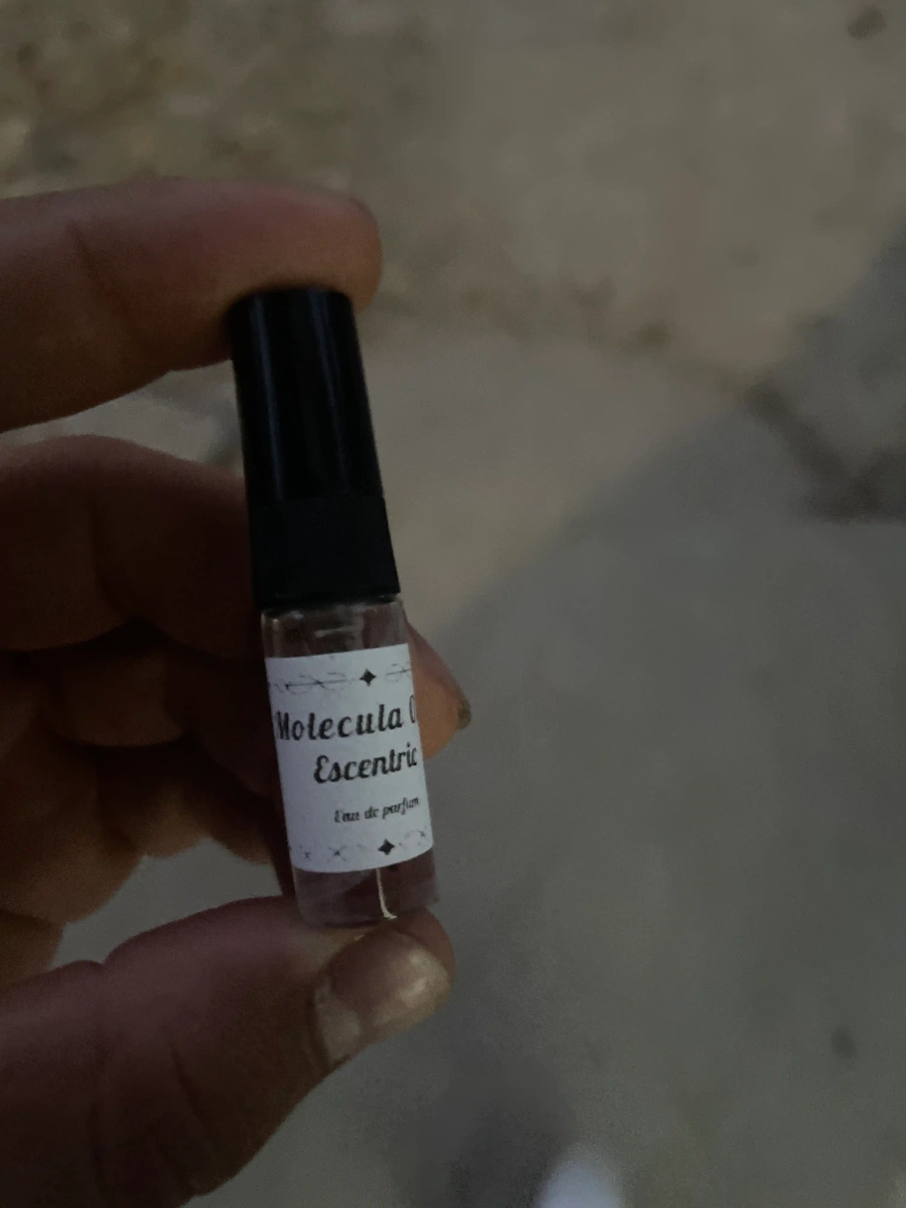 Molecule 020, мужской аромат, отливант Стойкий и ароматный парфюм от: ATIRCHI.UZ