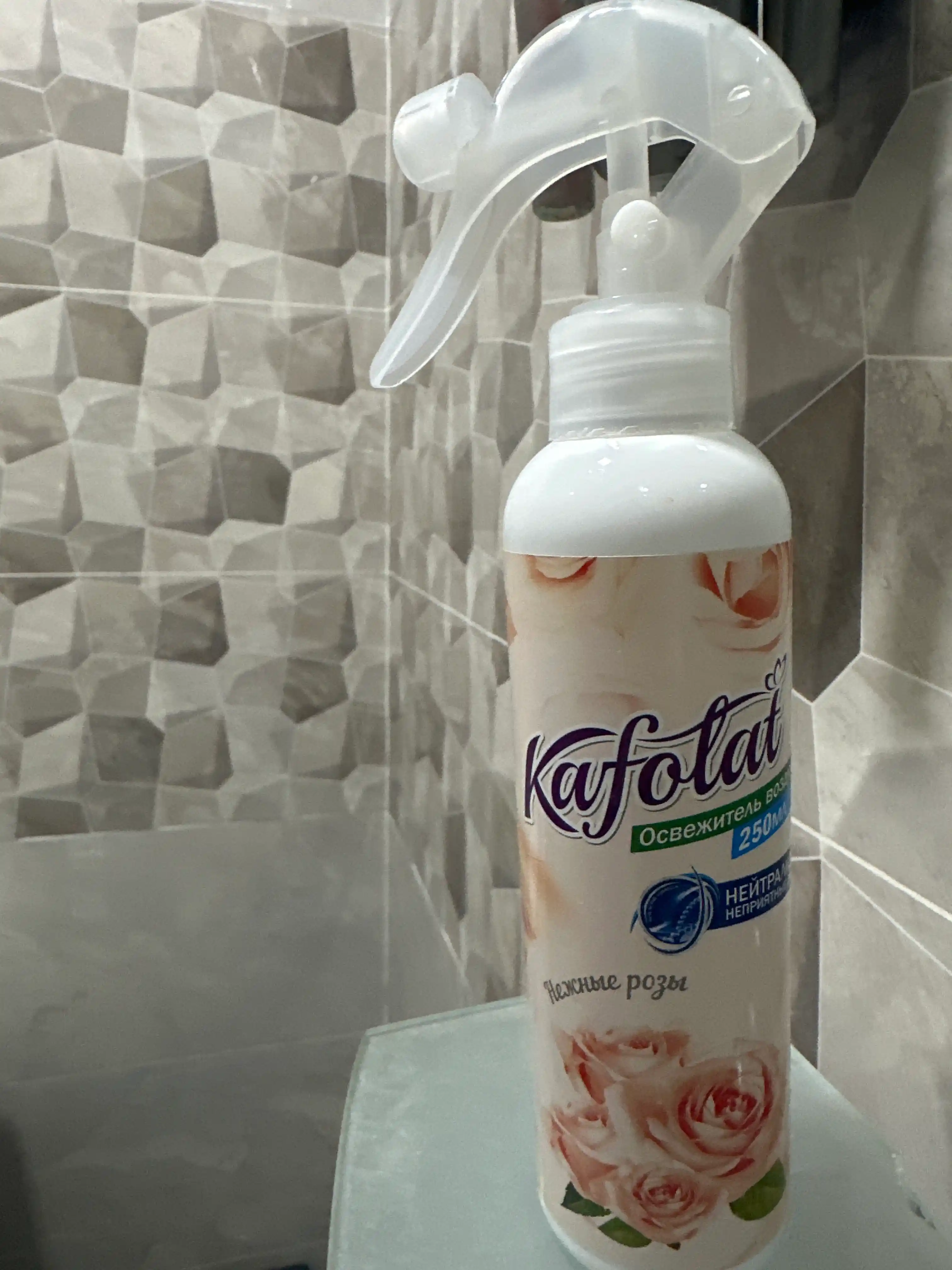 Havo hidlantiruvchi spreyi 250- 400 ml, xonalar, ofis va avtomobil uchun yoqimli ifor
