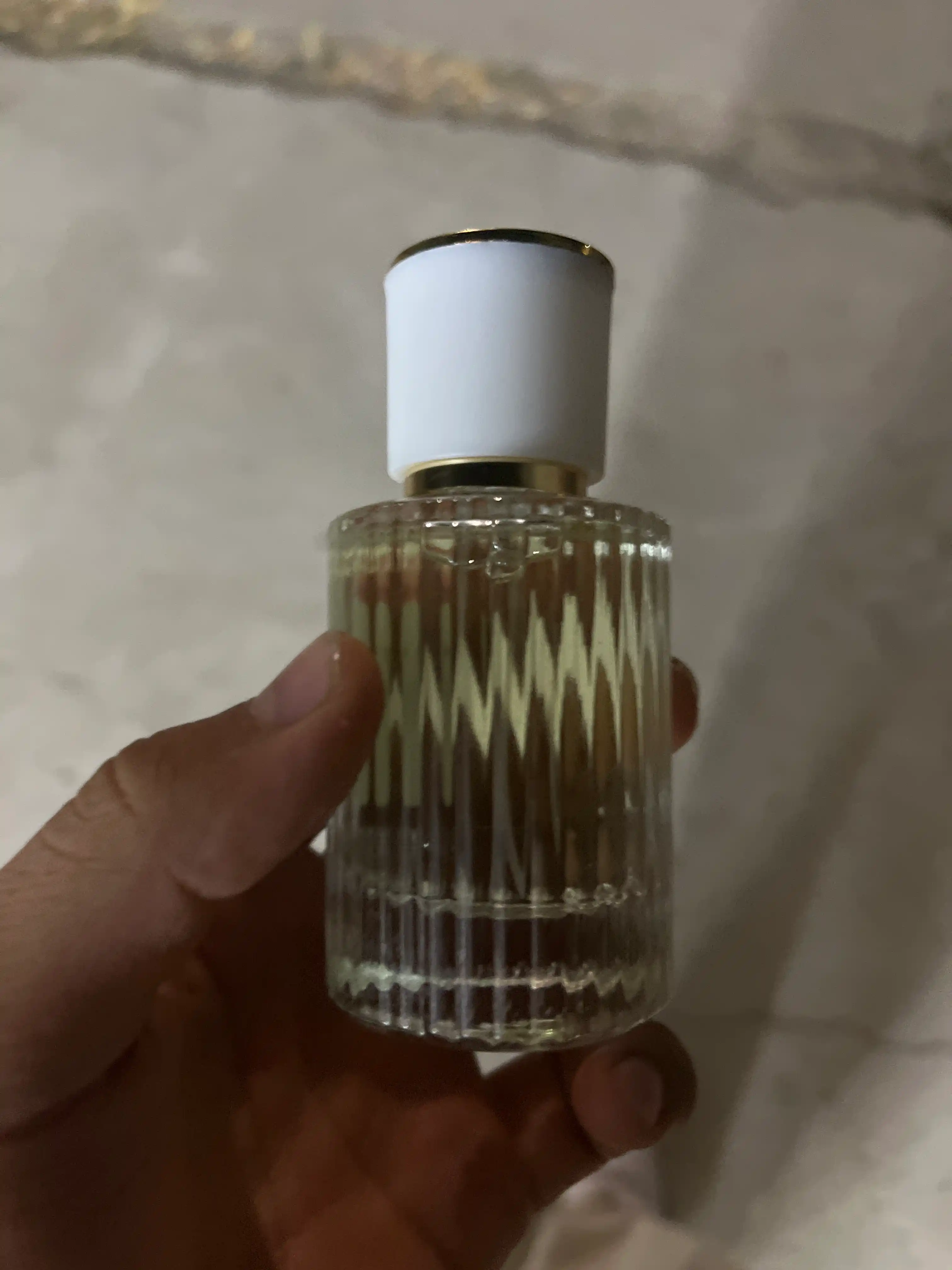 BLEU DE CHANEL — Erkaklar uchun Nafis, Xarizmatik va Zamonaviy Parfyum | Raspiv
