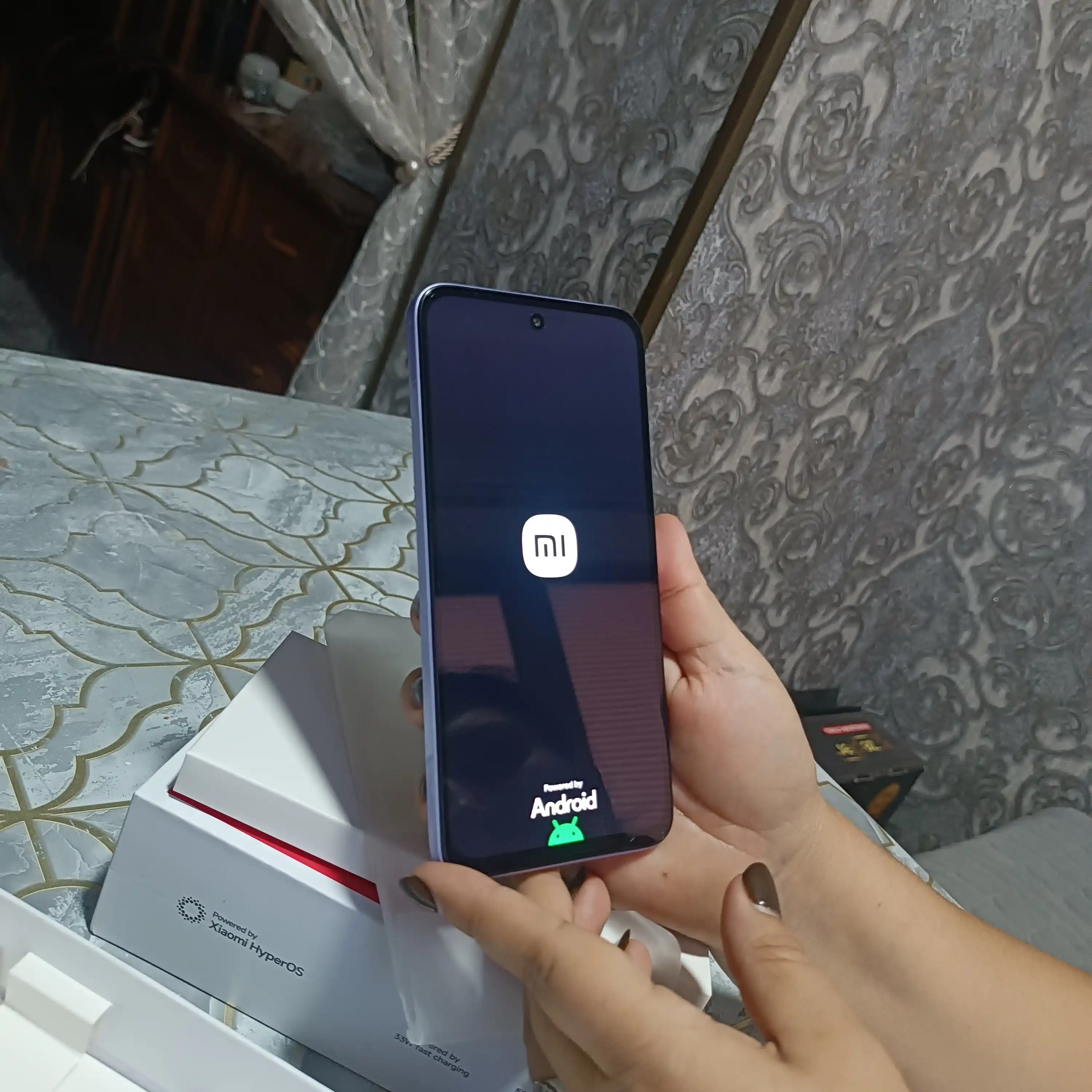 Smartfon Redmi 15, 8/256 GB, 6.9" IPS-displey, 50 MP, 7000 mAh, 33 Vt tez quvvatlash