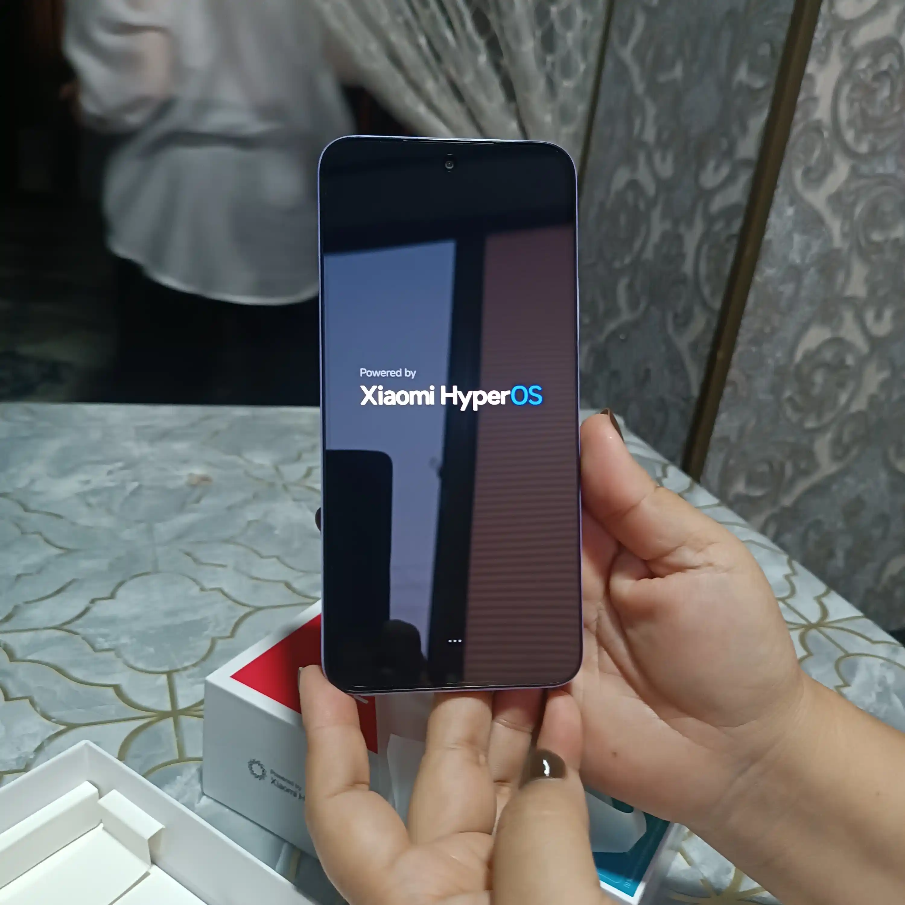 Smartfon Redmi 15, 8/256 GB, 6.9" IPS-displey, 50 MP, 7000 mAh, 33 Vt tez quvvatlash