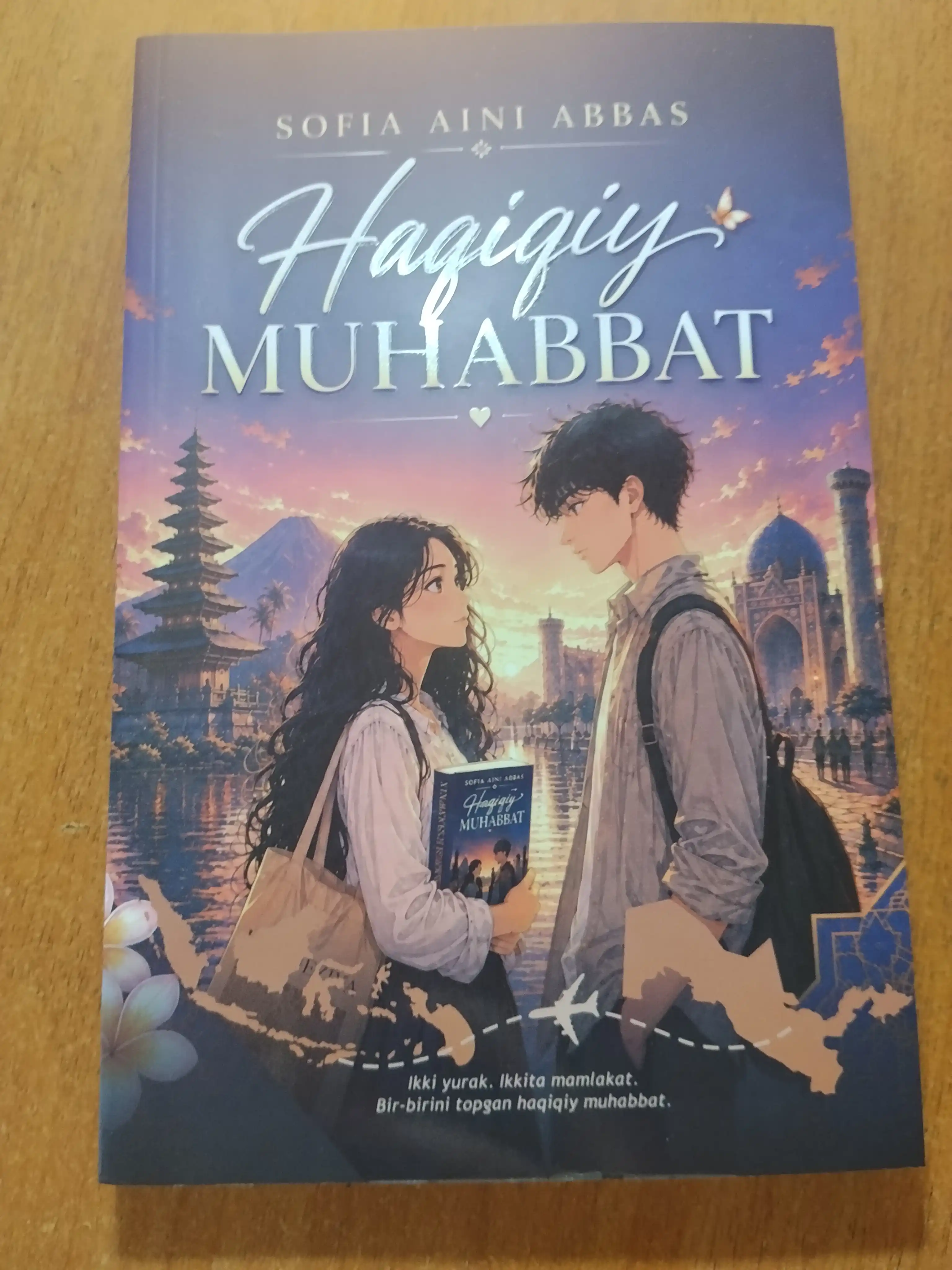 Haqiqiy muhabbat — Sofia Aini Abbas, roman, yumshoq muqova, 256 bet