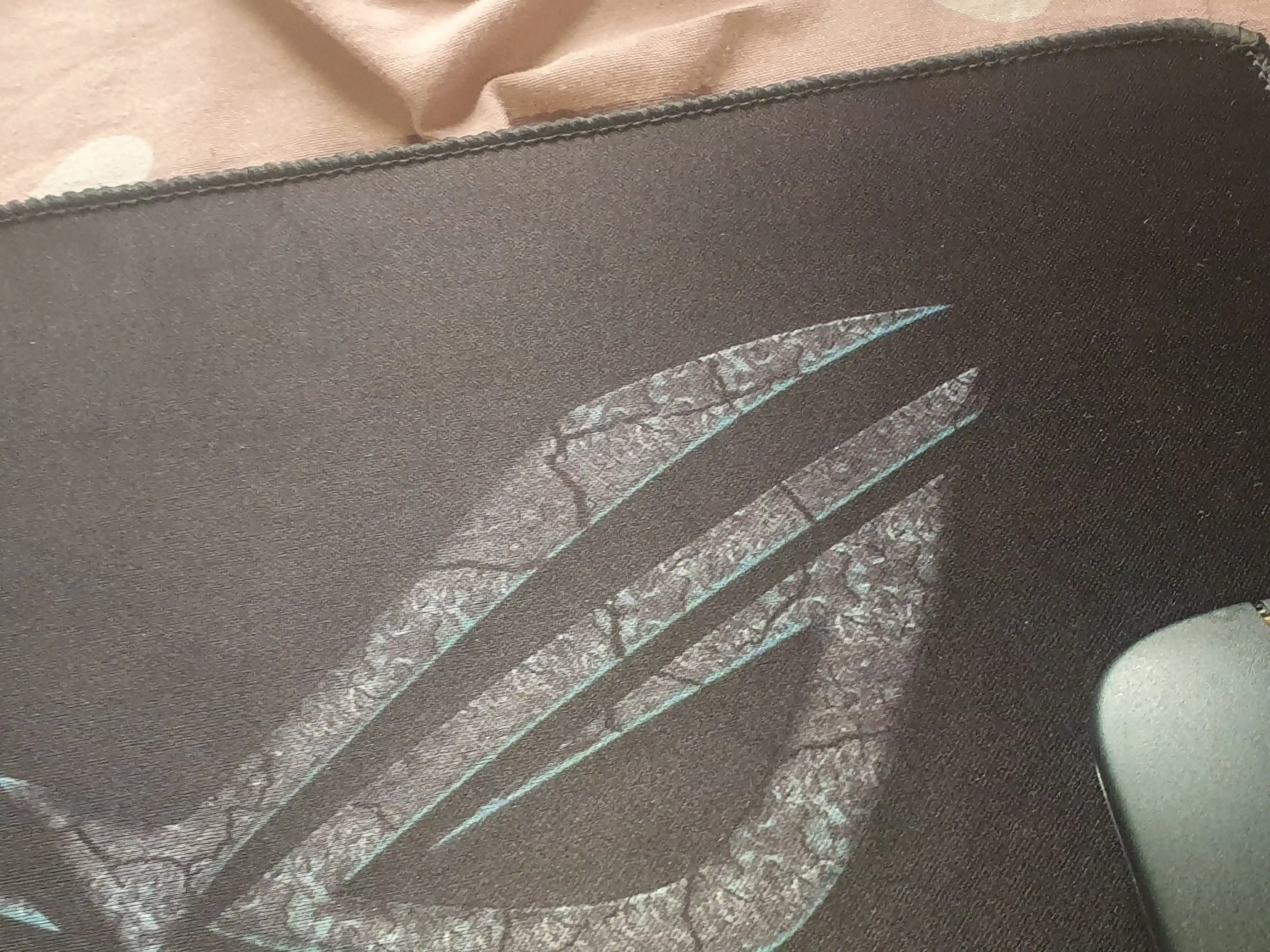 Kompyuter sichqoncha gilamchasi Asus ROG, 30 x 25 sm