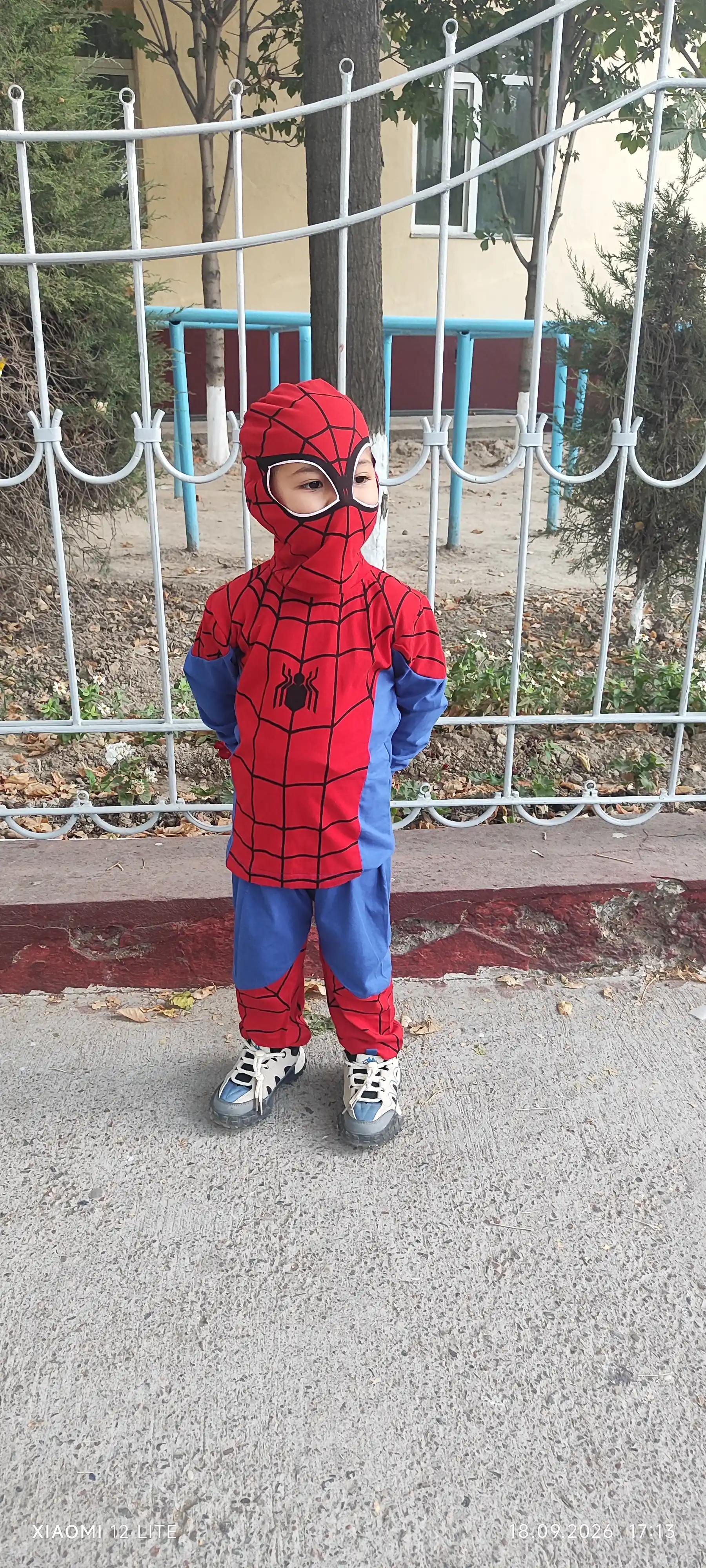 O'rgimchak odam (SPIDERMAN) 98% paxtadan kiyimi, superqahramonlar