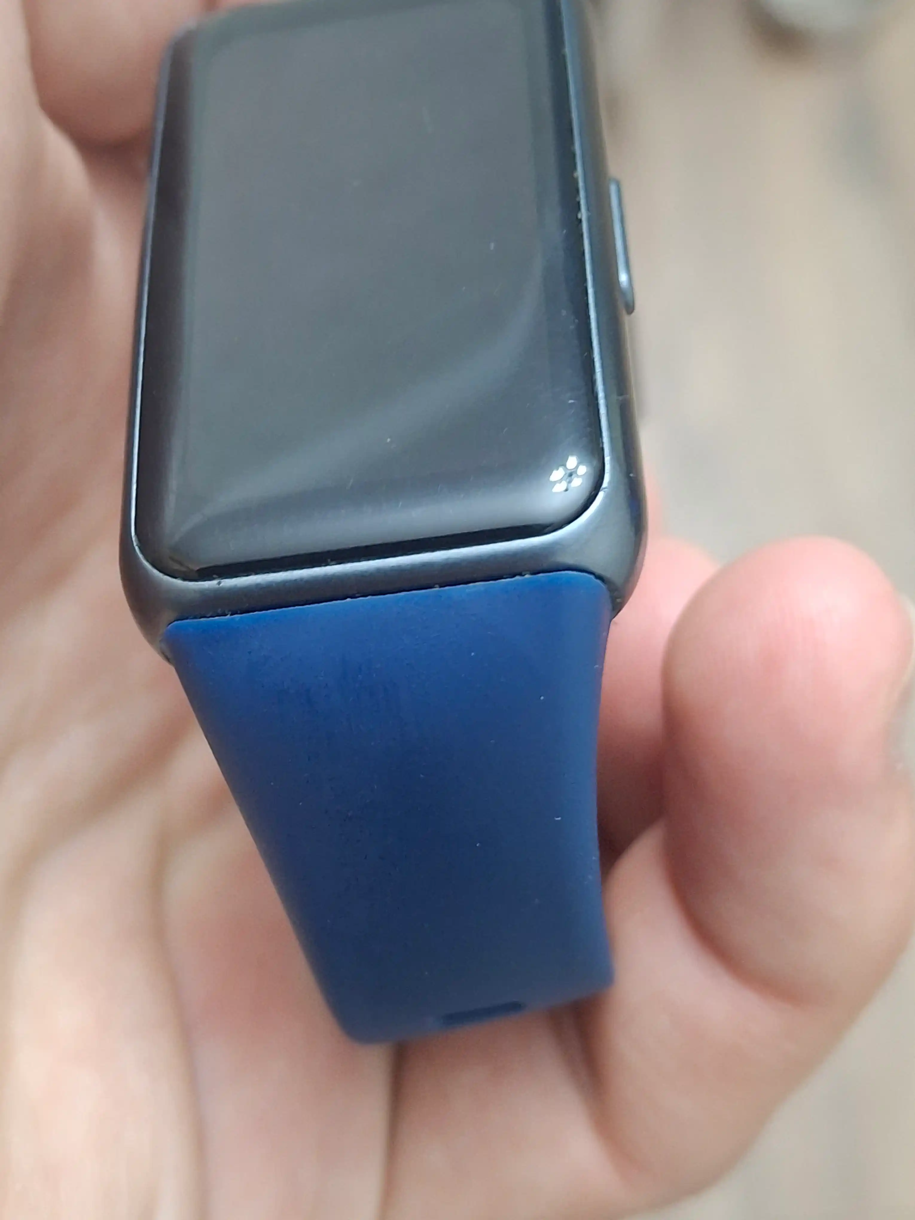 Huawei Band 6, 7, 8, 9, 10 uchun tasma, remeshok, silikon