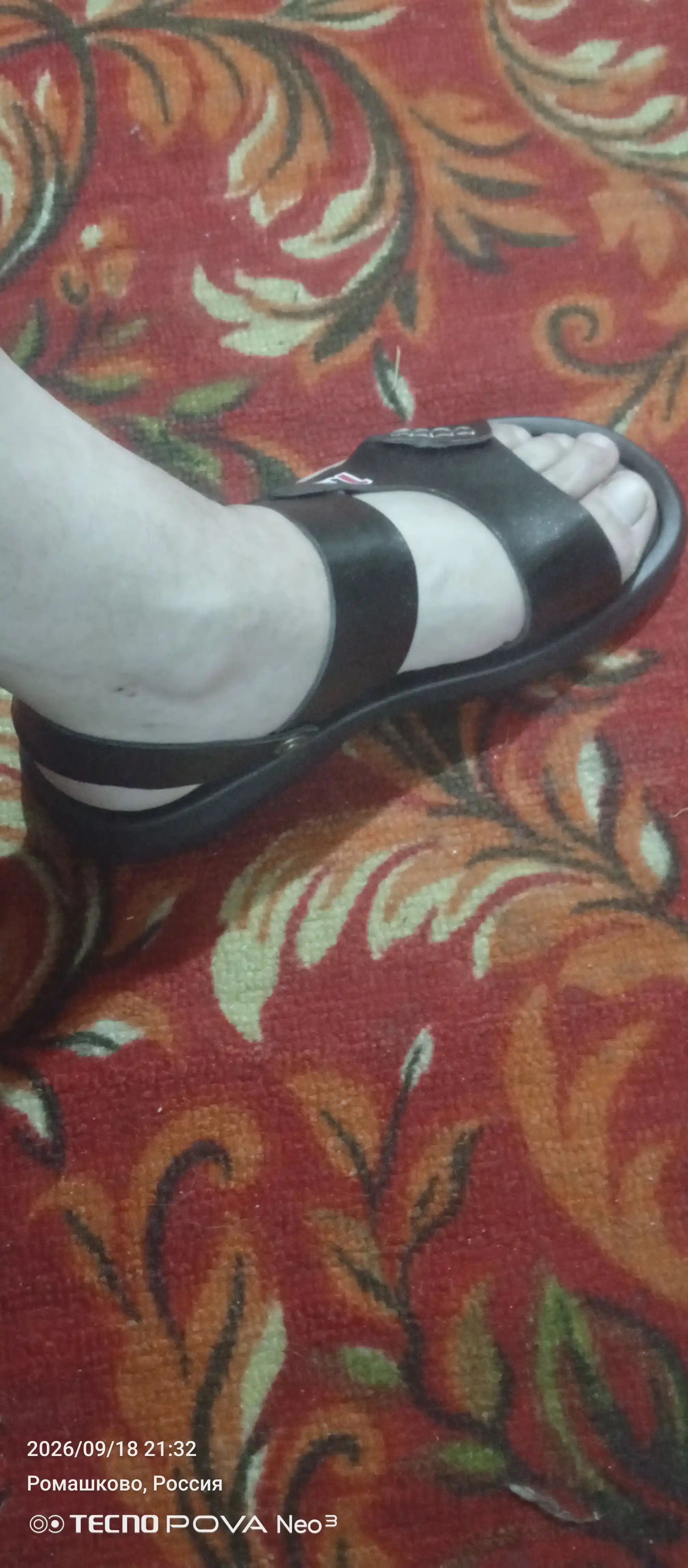 Erkaklar uchun yozgi sandal, orqa tasmali, qulay, sirpanmaydigan tagcharmli