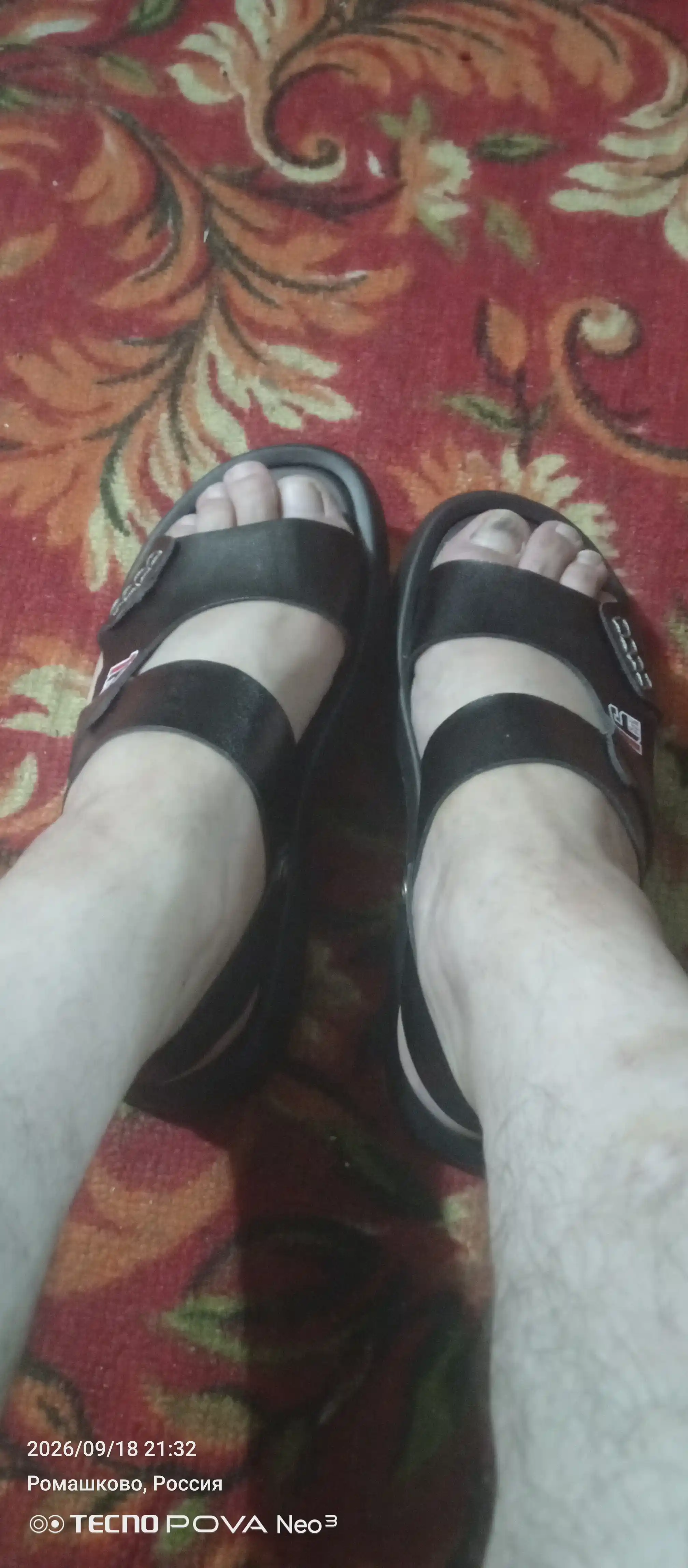 Erkaklar uchun yozgi sandal, orqa tasmali, qulay, sirpanmaydigan tagcharmli