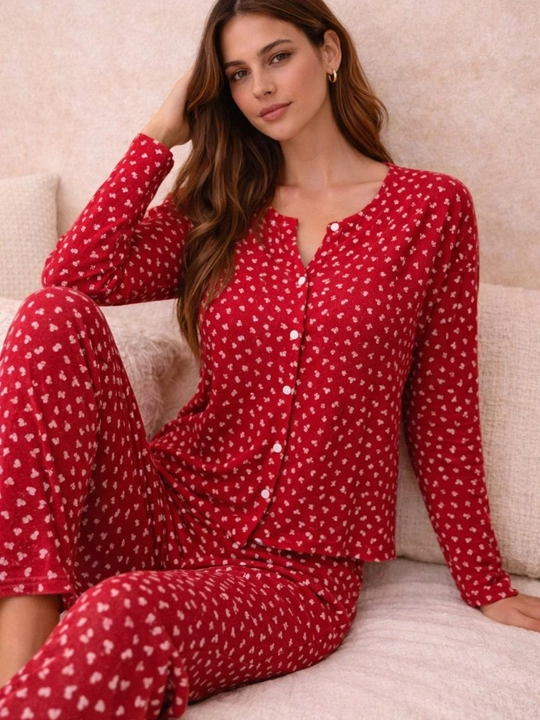 Ayollar uchun chiroyli pijama, uy kiyimi, yumshoq va qulay uy uchun to‘plam