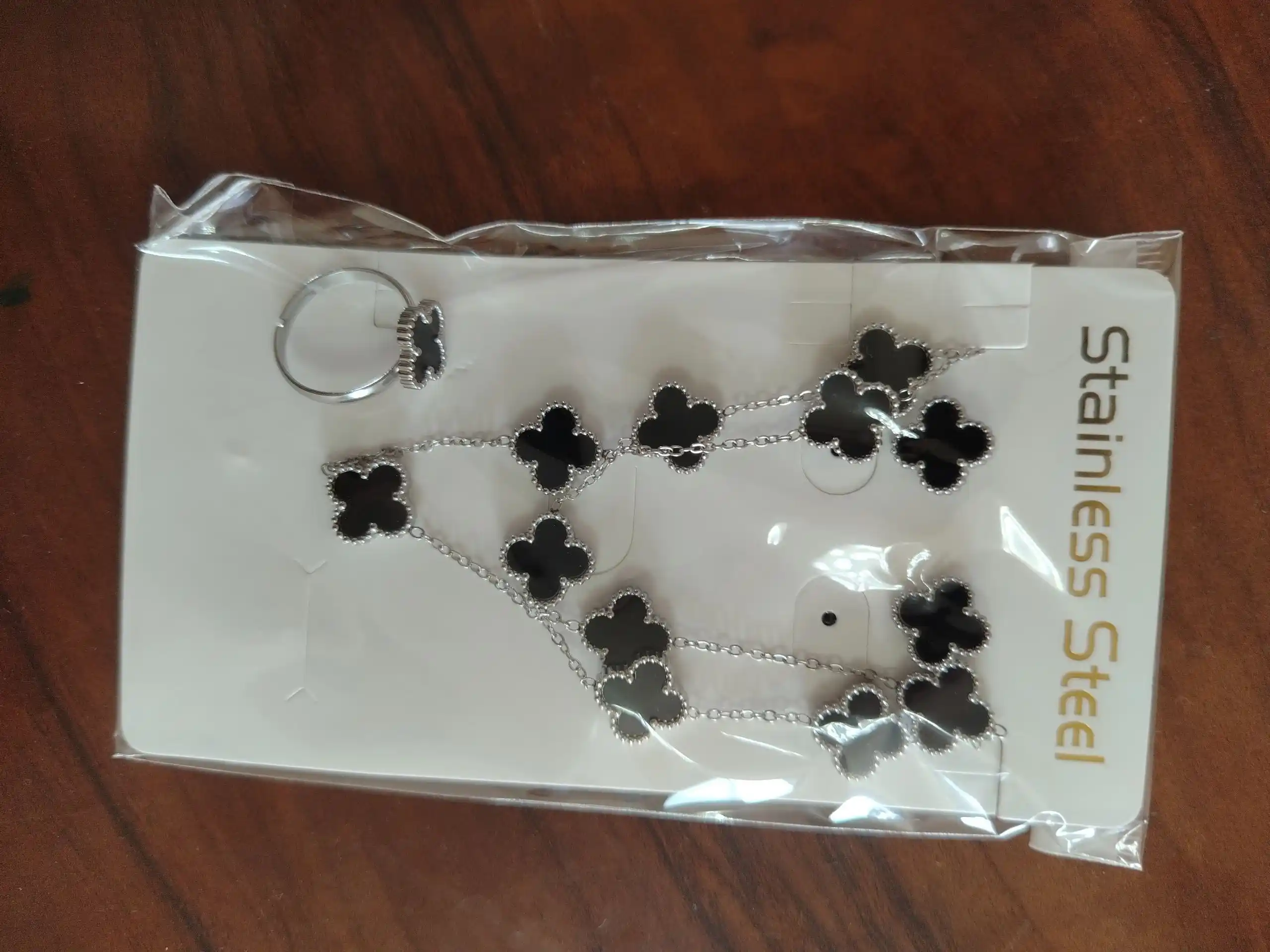 Ayollar, qizlar uchun premium 4 tasi 1 da to‘plam, zanjir, uzuk (16-20), bujiteriya, Van Cleef