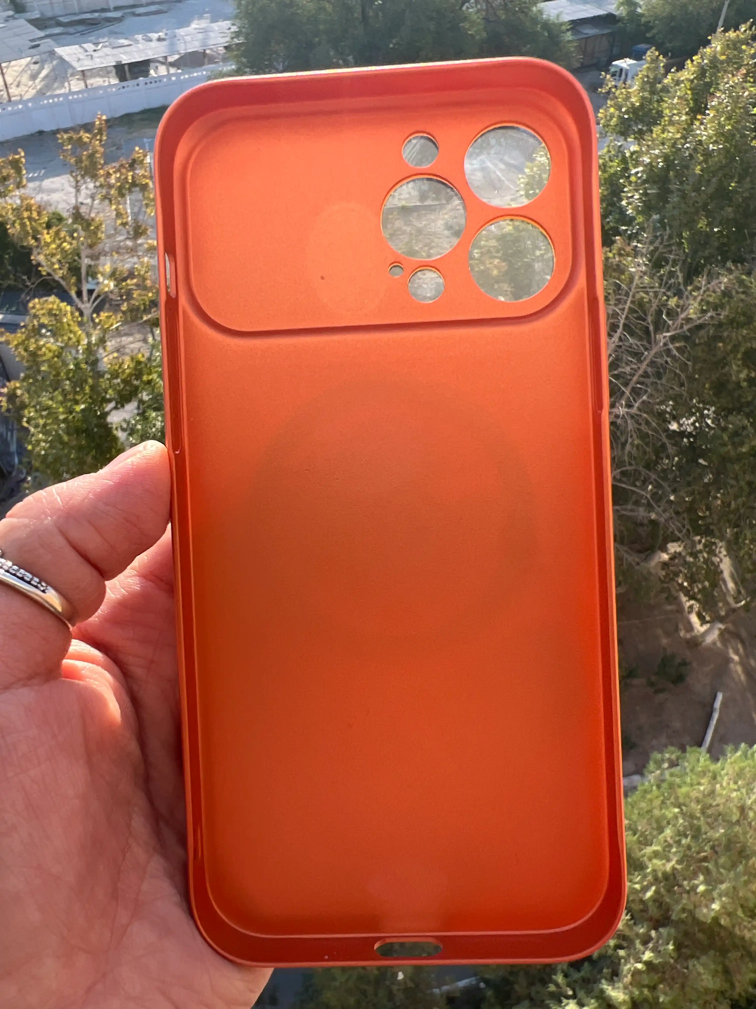 IPhone 11, 12, 13, 14, 15, 16, 17 Pro, Pro Max, Magsafe, iPhone 17 uslubidagi g‘iloflar