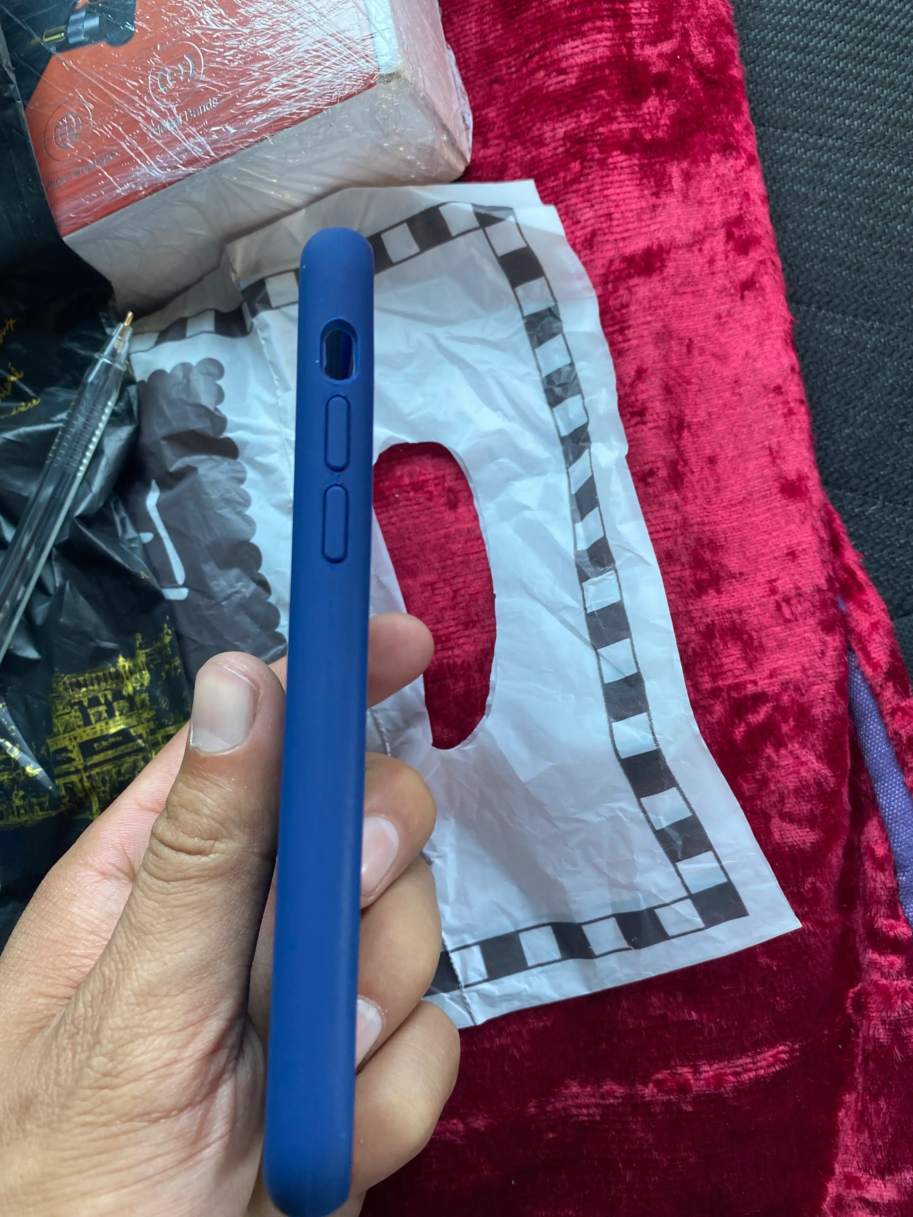 Силиконовый чехол для iPhone 7, 8, SE, XR, XS, 11, 12, 13, 14, 15, 16, 17, Pro, Maх, Mini